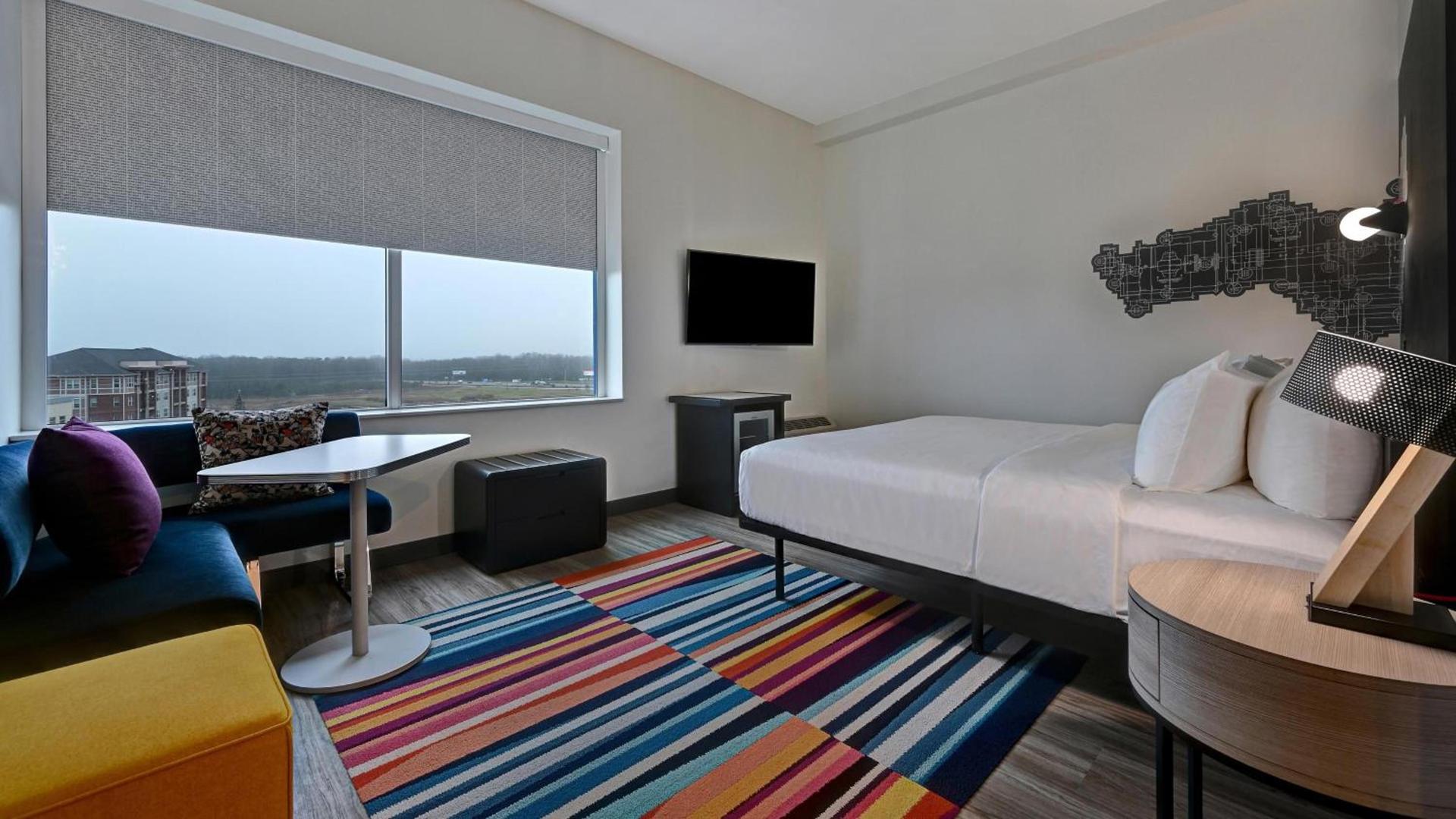 Aloft by Marriott Mooresville photo 4