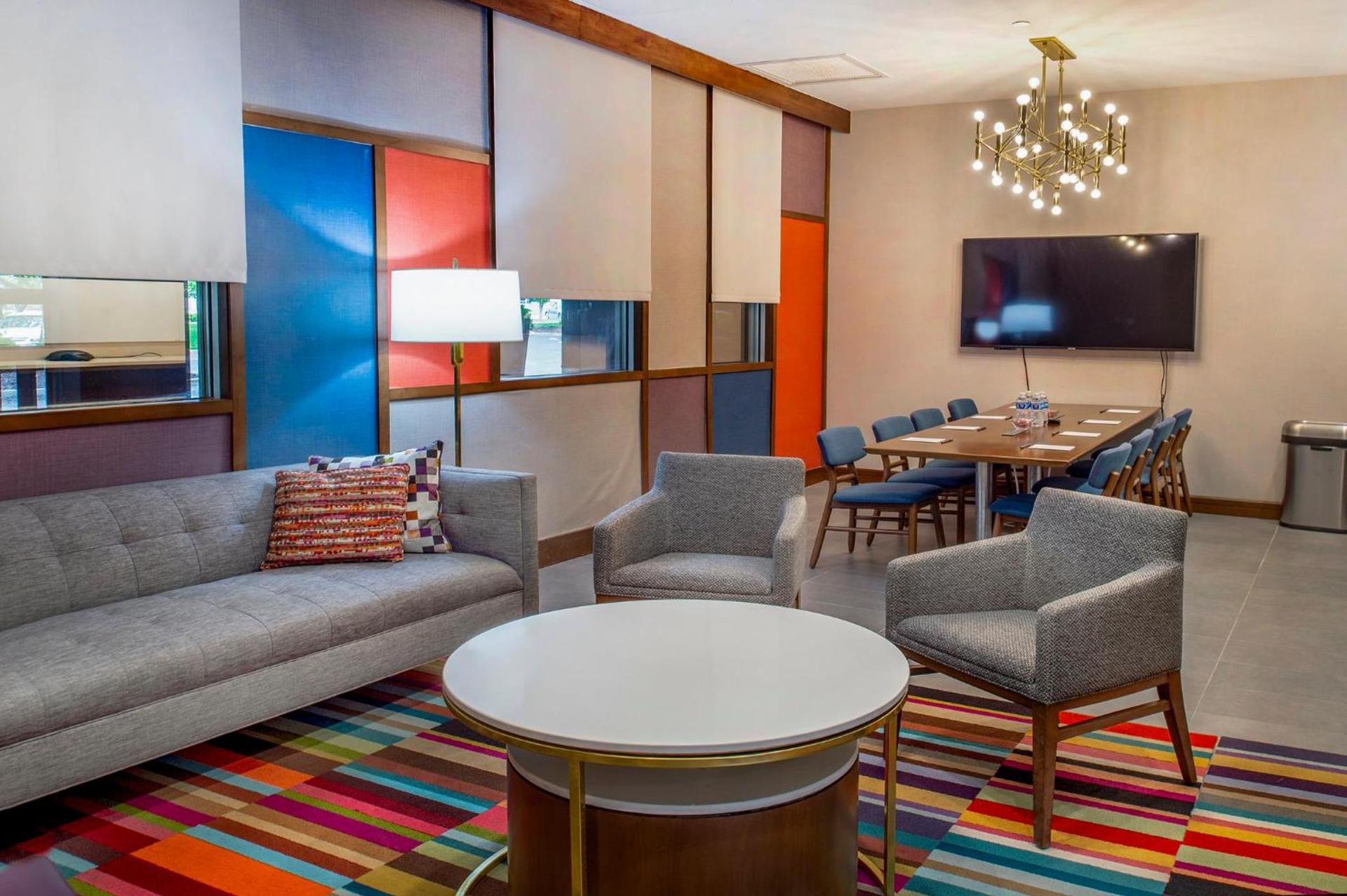 Crowne Plaza Hotel St. Louis Airport by IHG photo 19