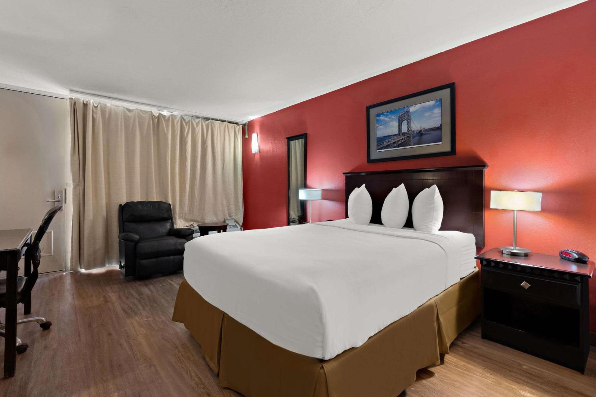 Quality Inn Wayne - Fairfield Area photo 21