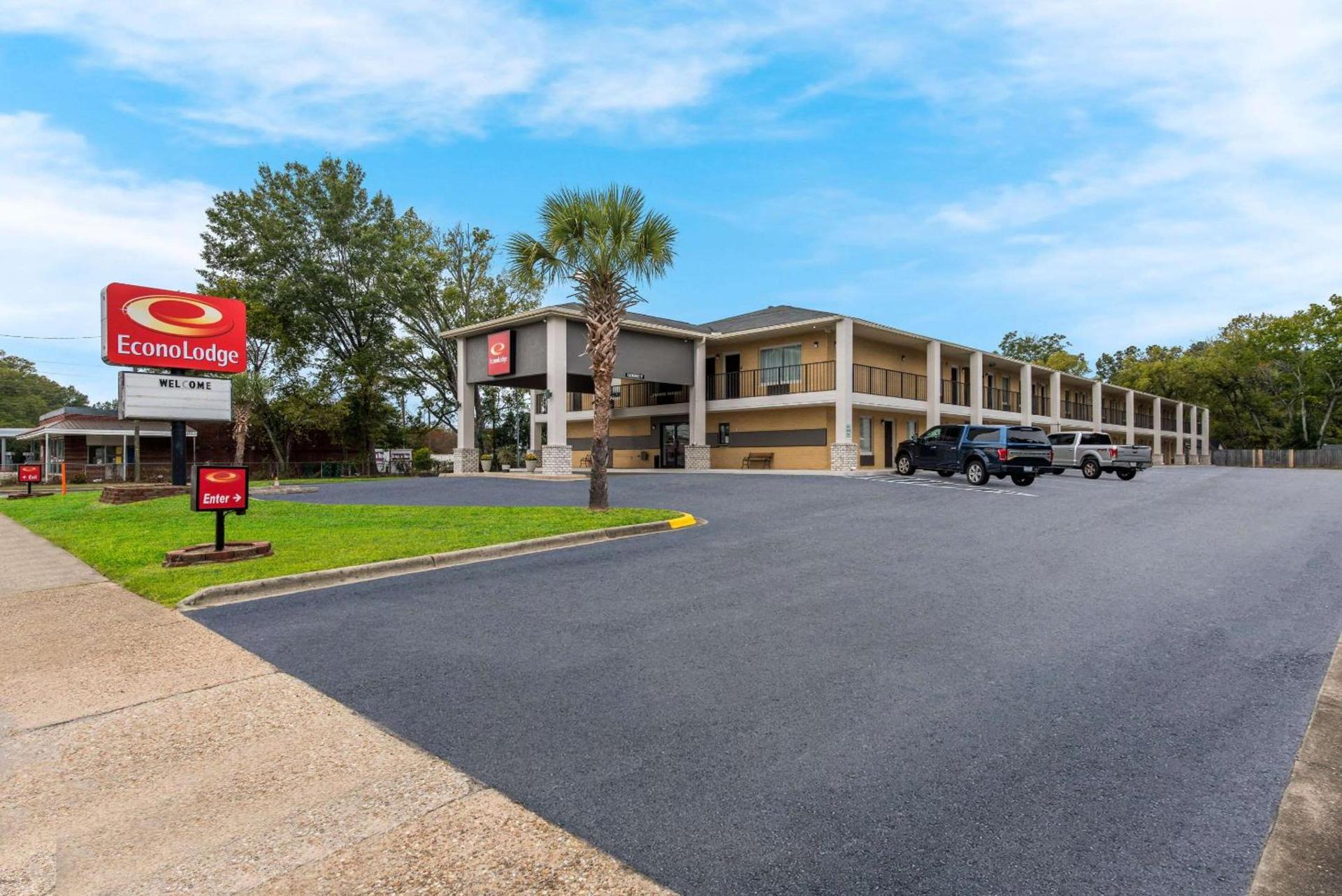 Econo Lodge Cheraw Market Street photo 2