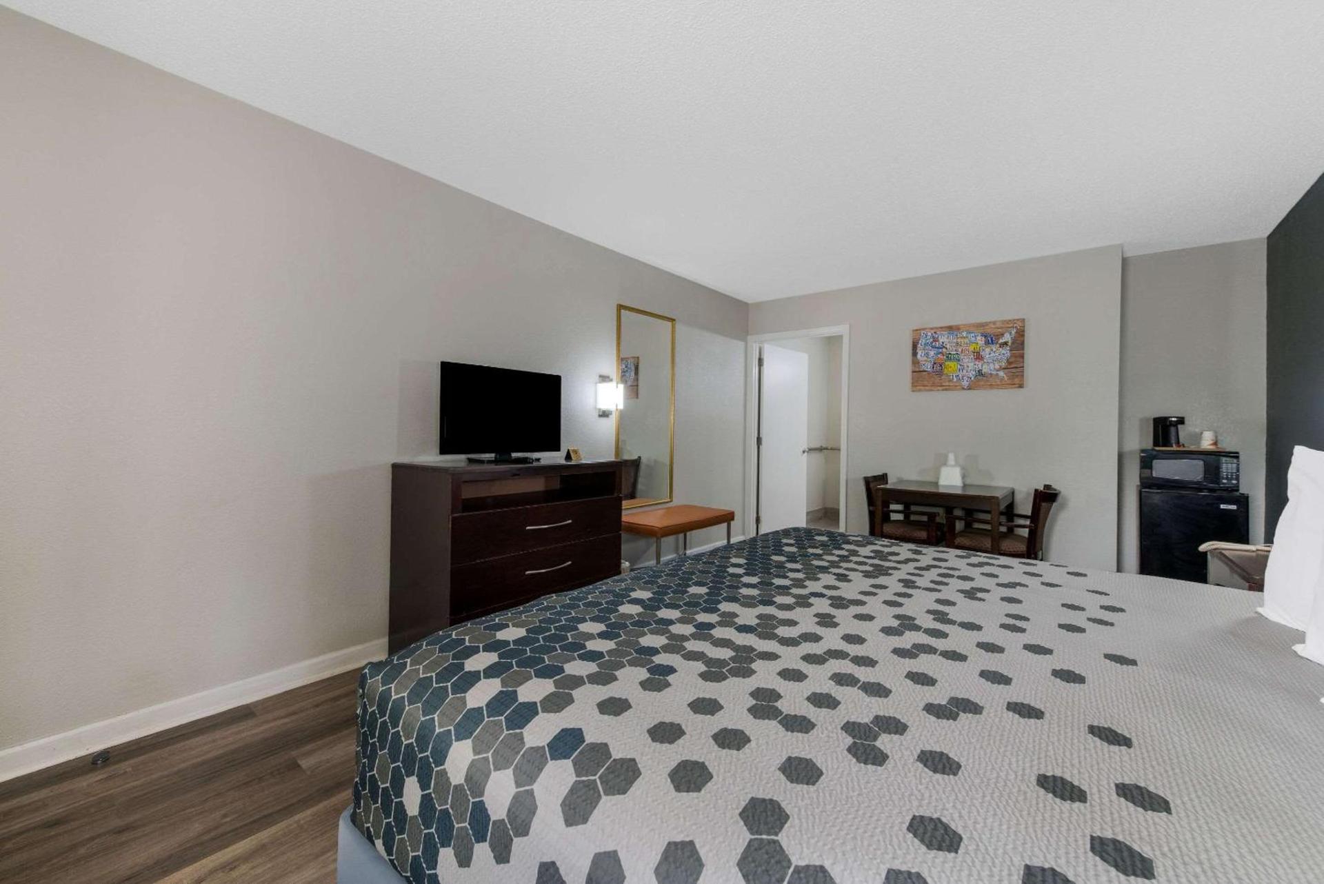 Econo Lodge Cheraw Market Street photo 25