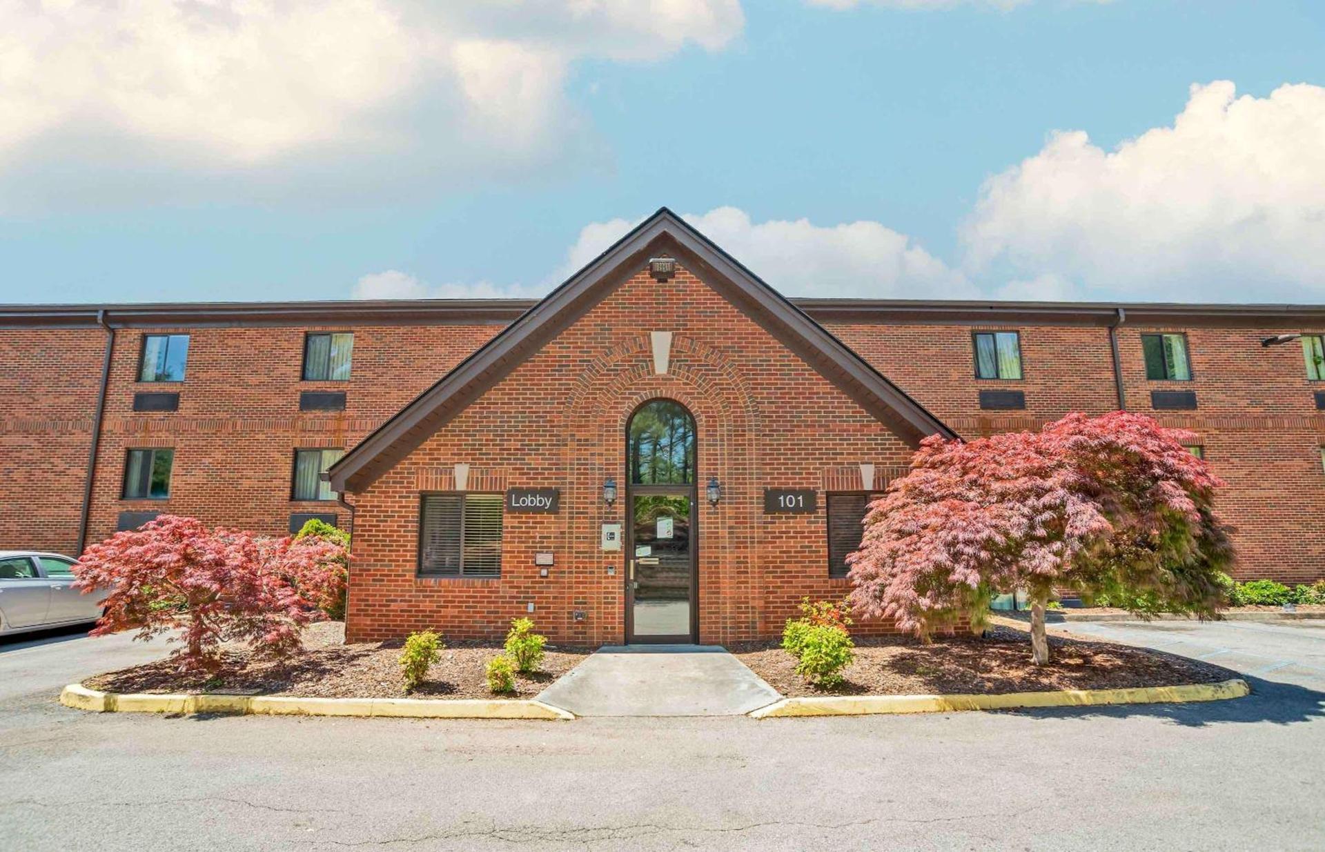 Extended Stay America Select Suites - Birmingham - Inverness photo 2