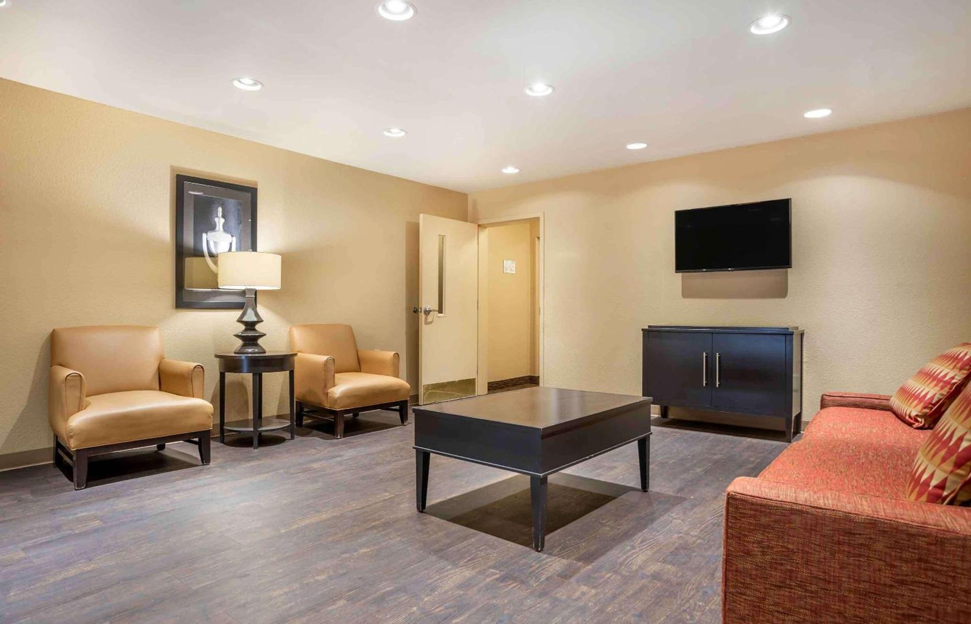 Studio 6 Suites Jackson Ridgeland MS photo 8