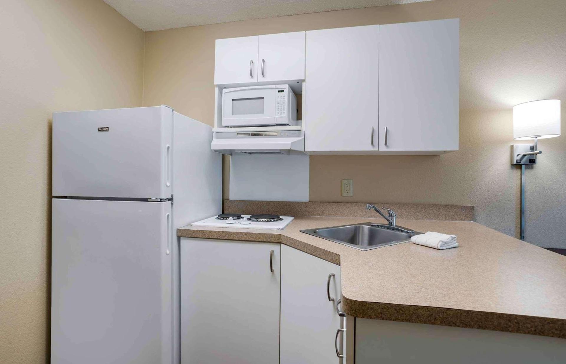 Extended Stay America Suites - Houston - I-10 West - CityCentre photo 16
