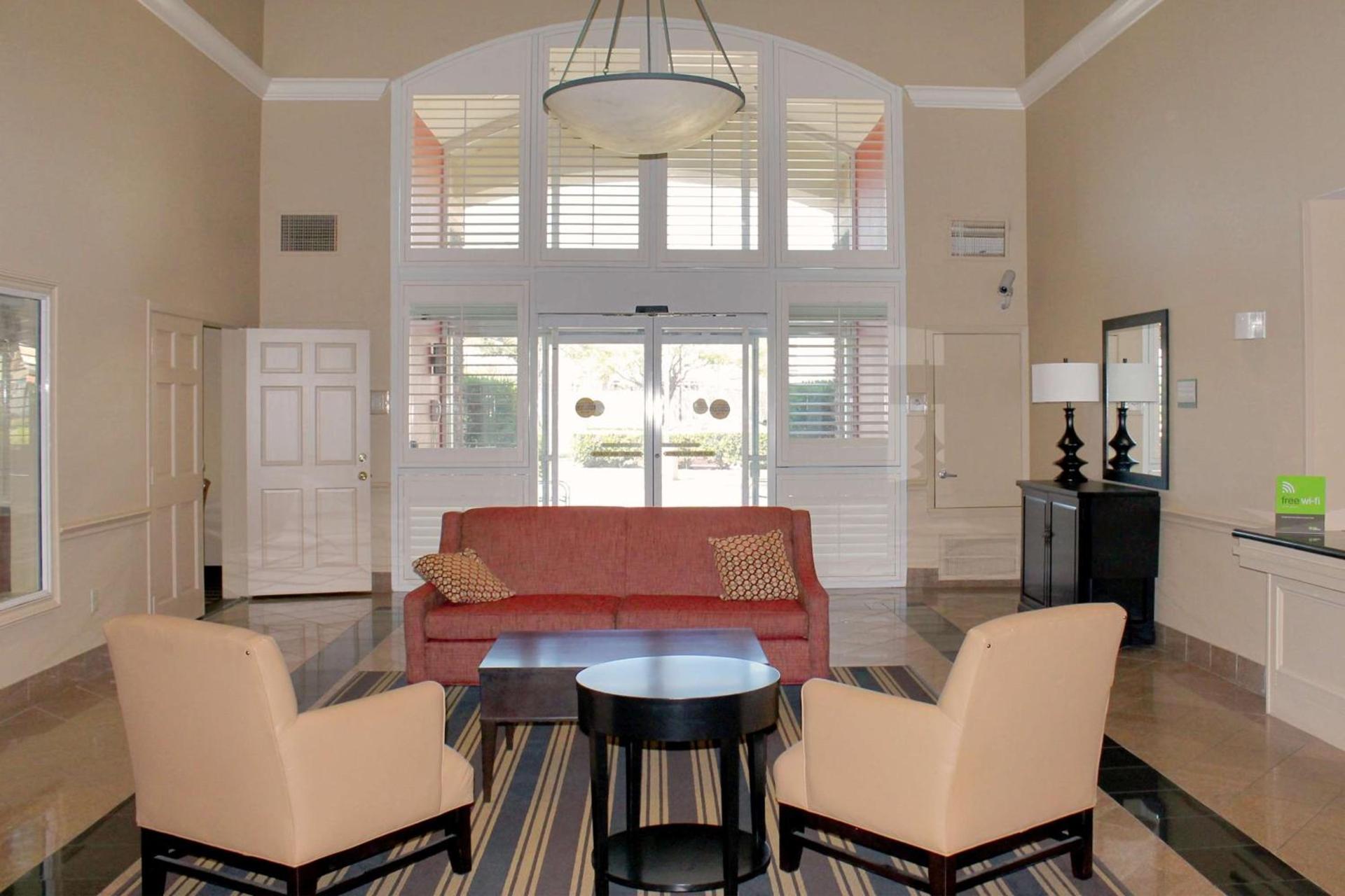 Extended Stay America Suites - Houston - Med Ctr - NRG Park - Braeswood Blvd photo 3