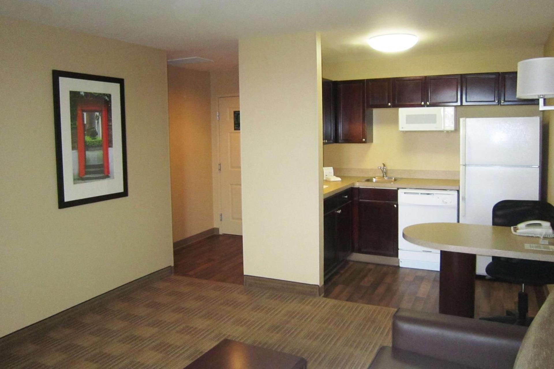 Extended Stay America Suites - Houston - Med Ctr - NRG Park - Braeswood Blvd photo 29