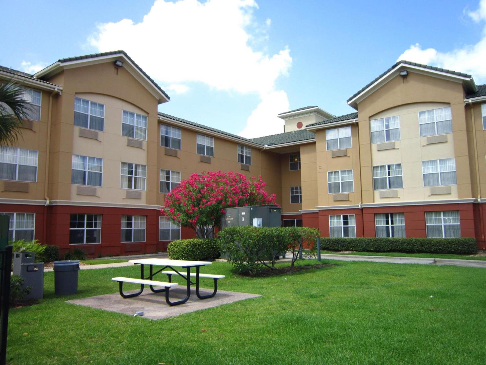 Extended Stay America Suites - Houston - Med Ctr - NRG Park - Braeswood Blvd photo 36