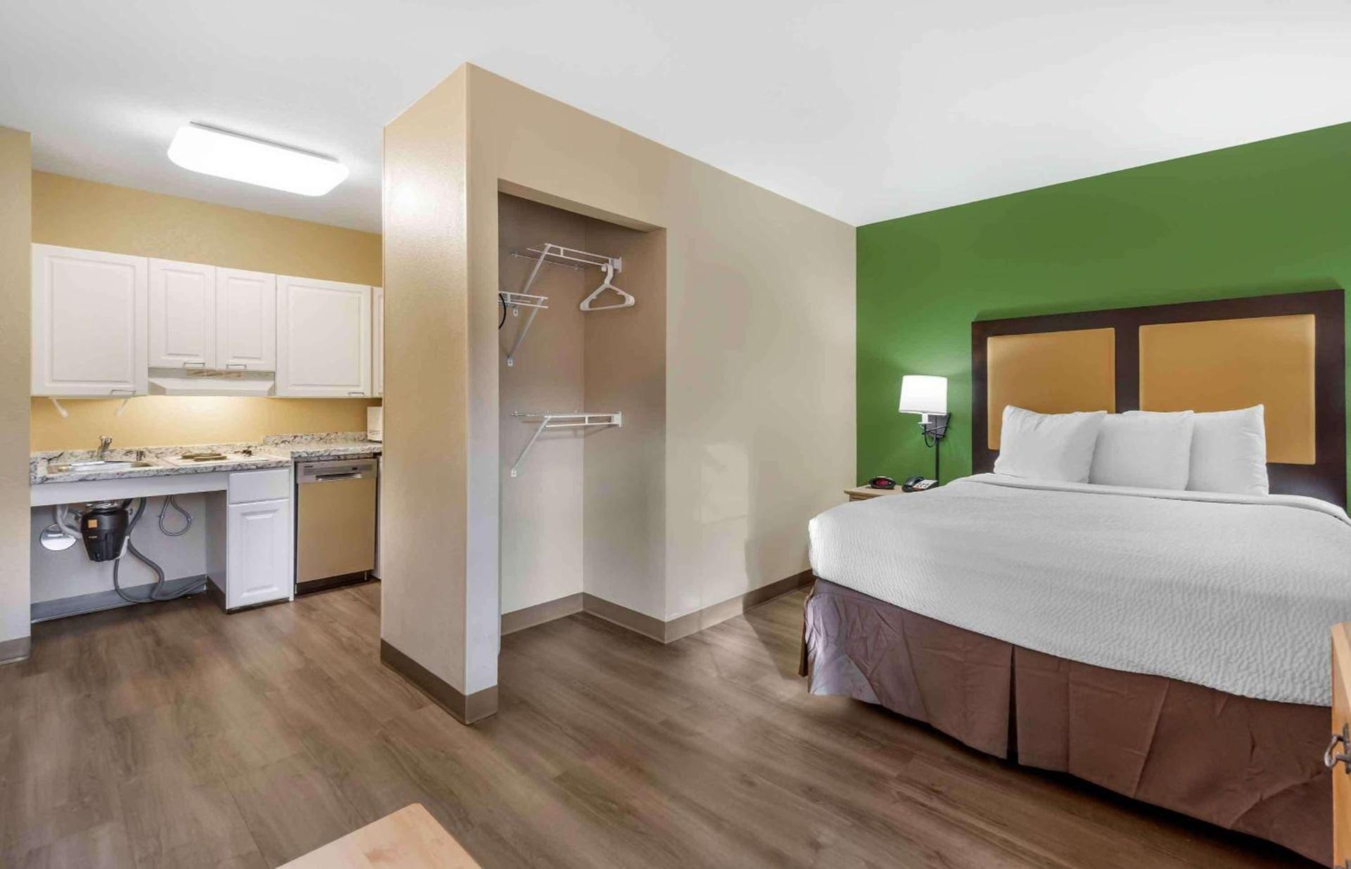 Extended Stay America Suites - Seattle - Bothell - Canyon Park photo 12