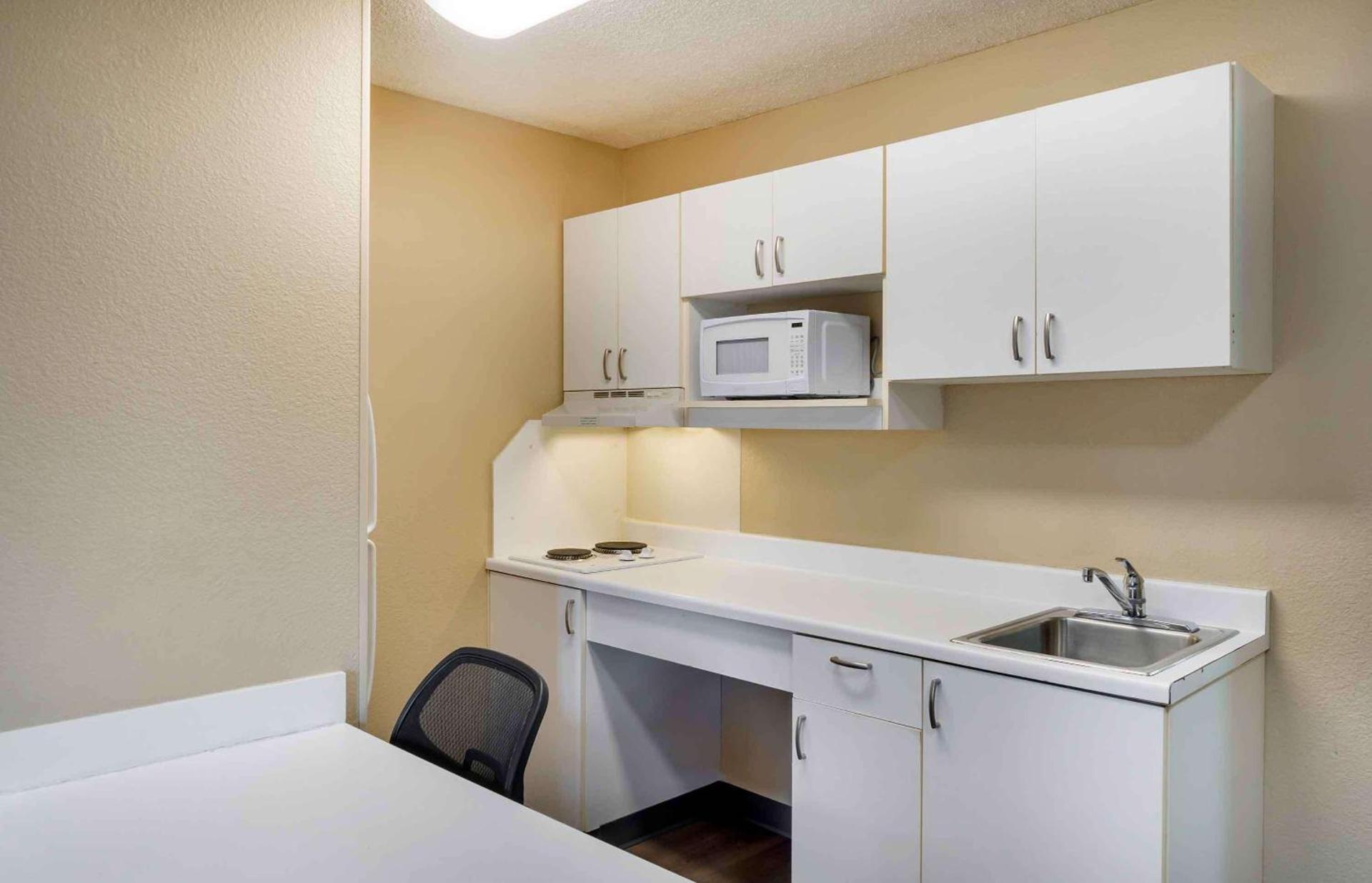 Extended Stay America Suites - Seattle - Everett - North photo 14