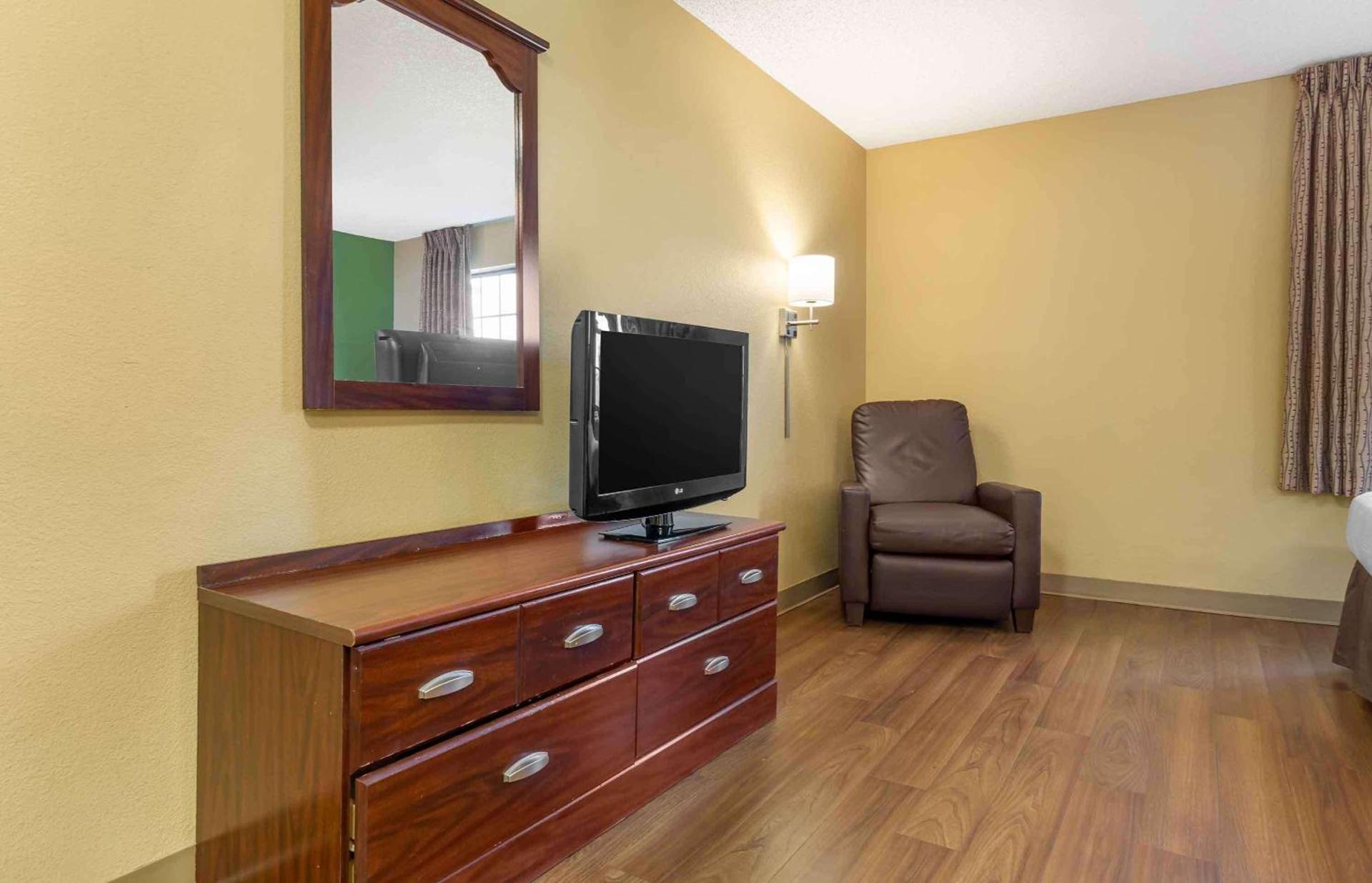 Extended Stay America Suites - Seattle - Everett - North photo 22