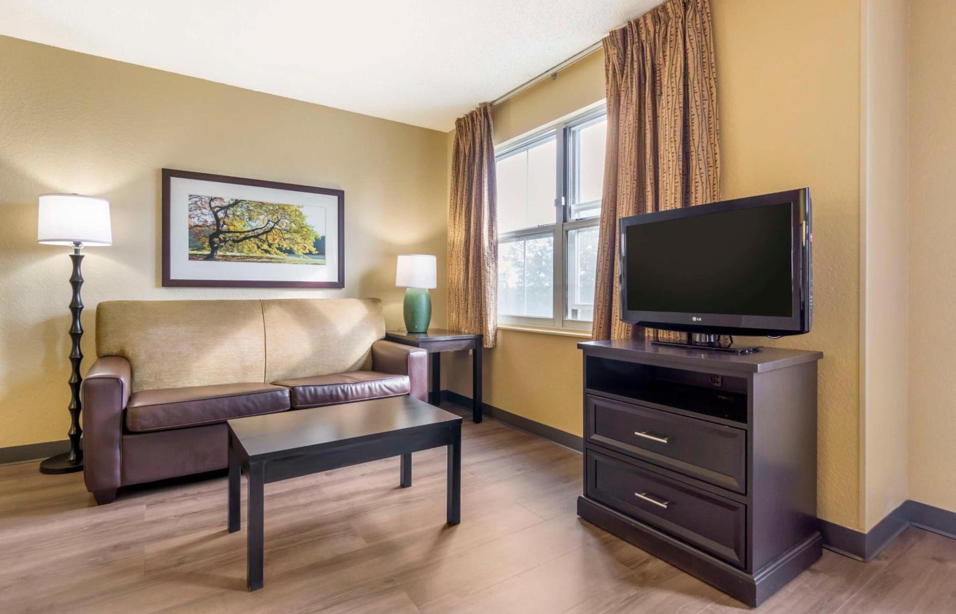 Extended Stay America Suites - Seattle - Everett - Silverlake photo 10