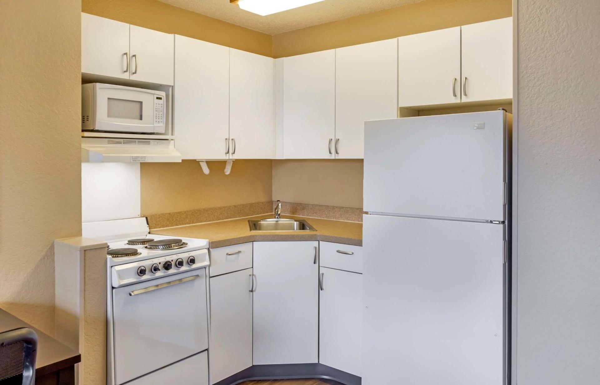 Extended Stay America Suites - Seattle - Everett - Silverlake photo 12