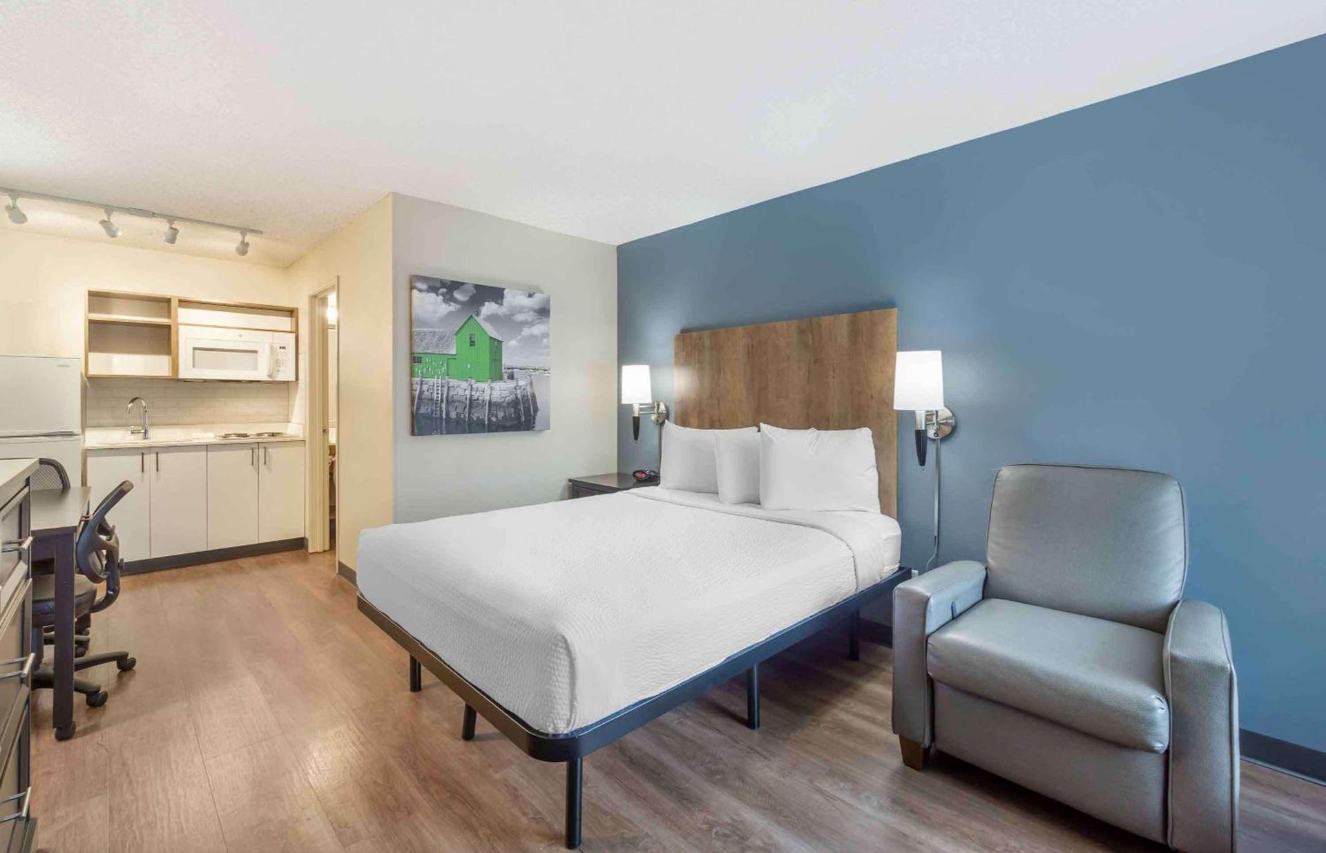 Extended Stay America Suites - Seattle - Redmond photo 9