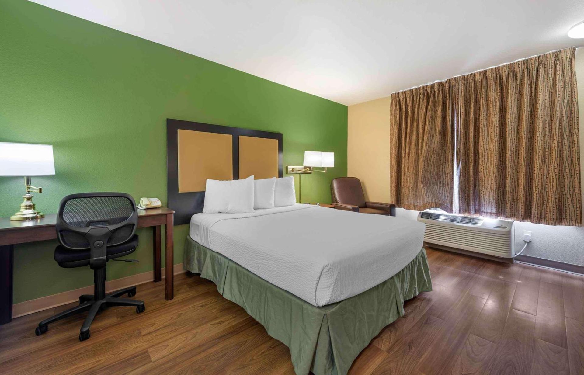 Extended Stay America Suites - Colorado Springs - West photo 10