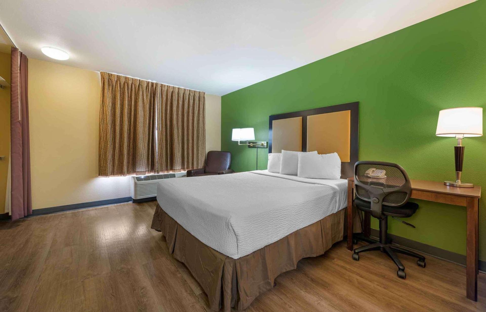 Extended Stay America Suites - Colorado Springs - West photo 14