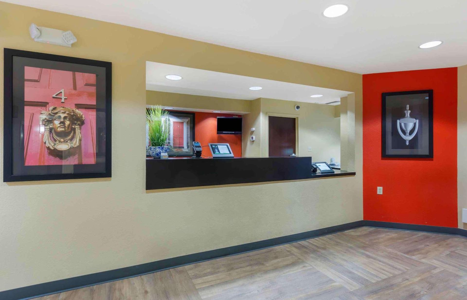 Studio 6 Suites Seattle Kent WA photo 5