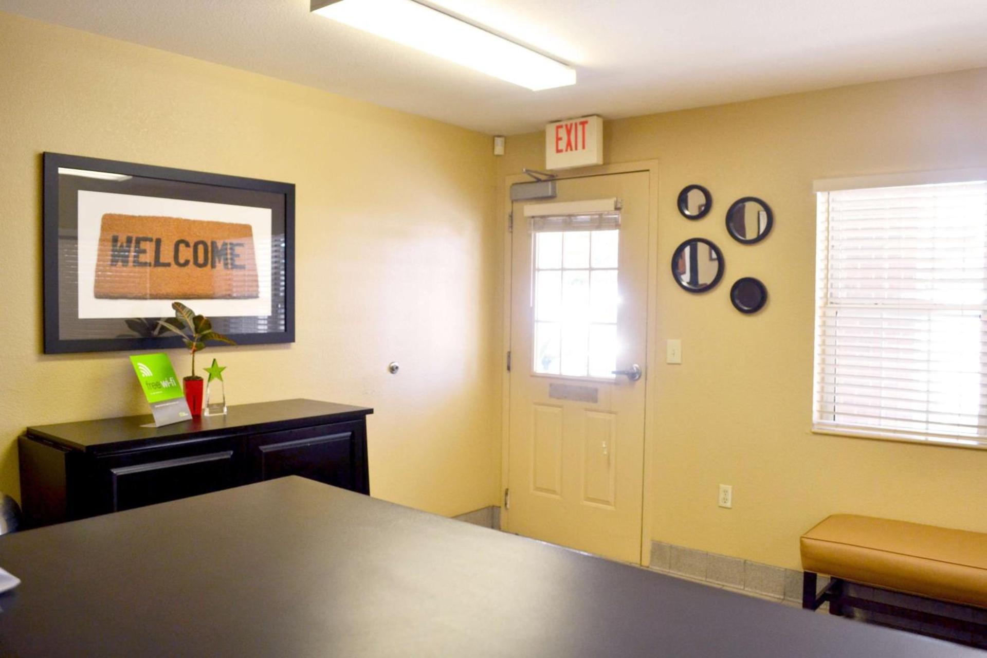 Extended Stay America Select Suites - Denver - Lakewood South photo 3