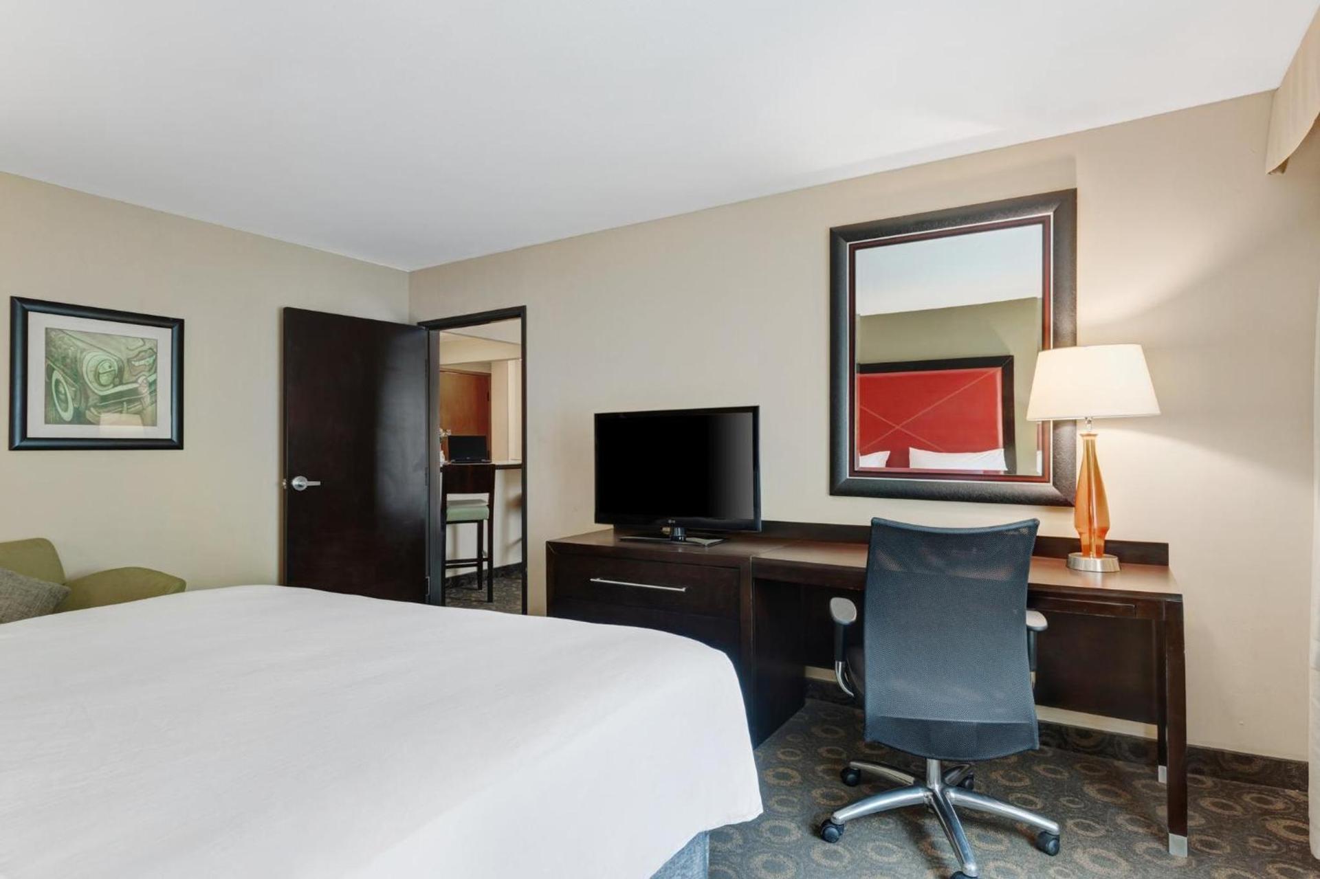 Crowne Plaza Houston Galleria Area by IHG photo 99