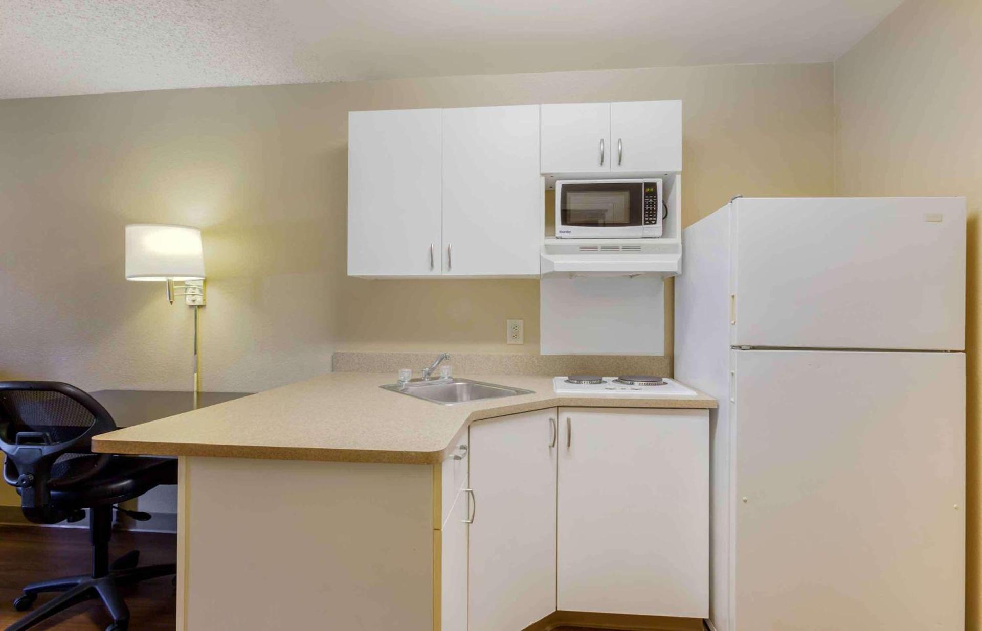 Extended Stay America Suites - Phoenix - Airport photo 24
