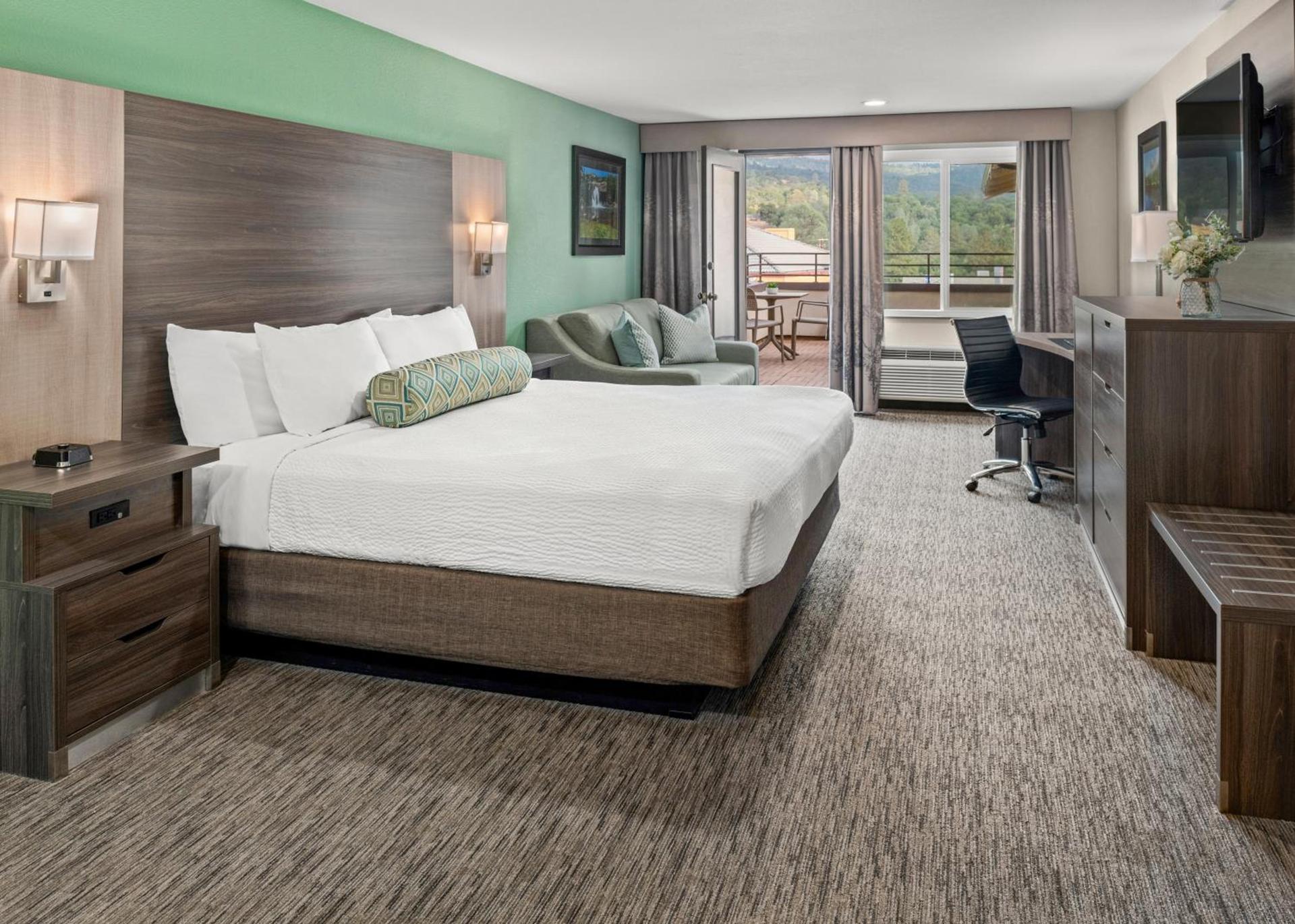 Yosemite Southgate Hotel & Suites photo 58