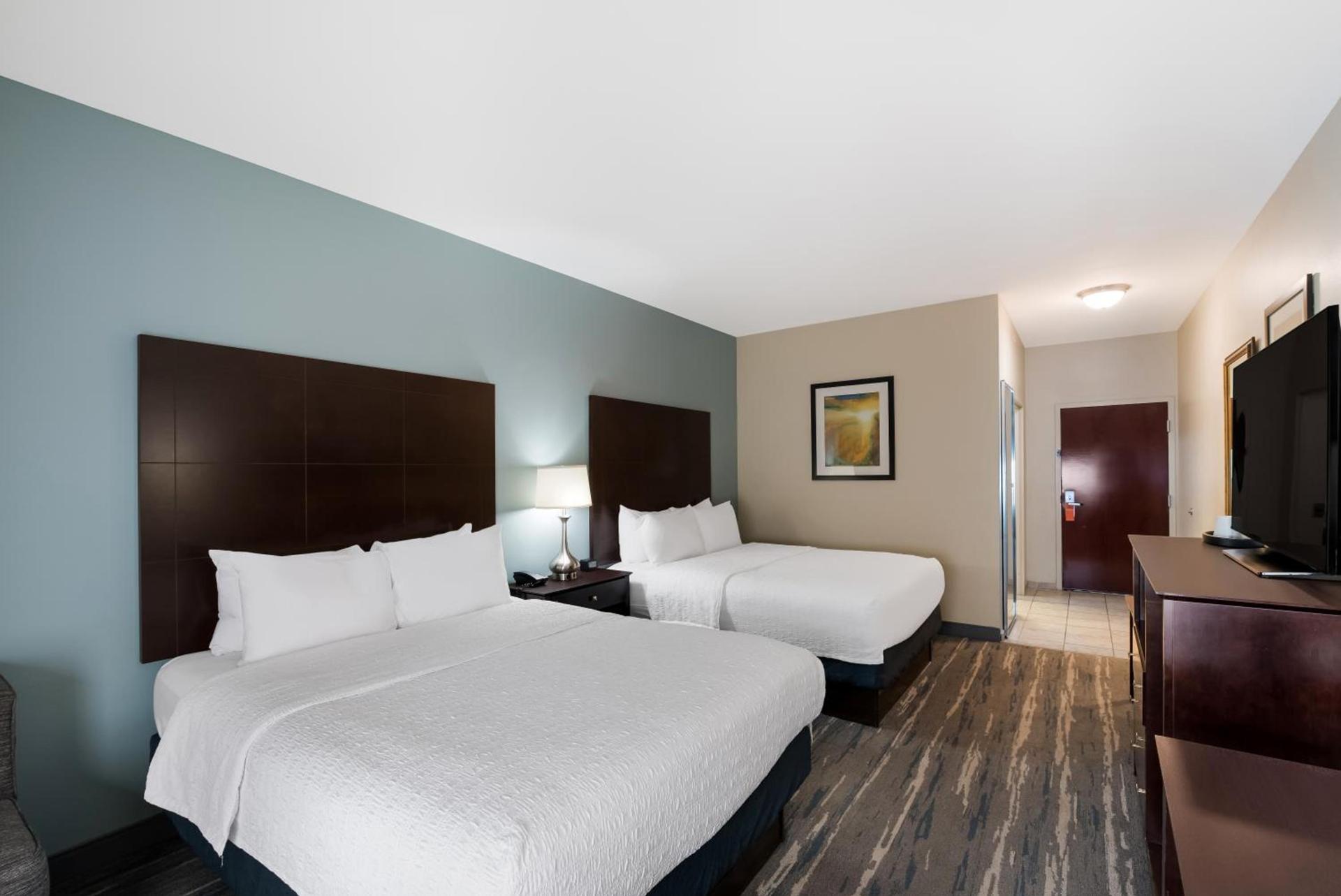 Hampton Inn Marshall photo 54