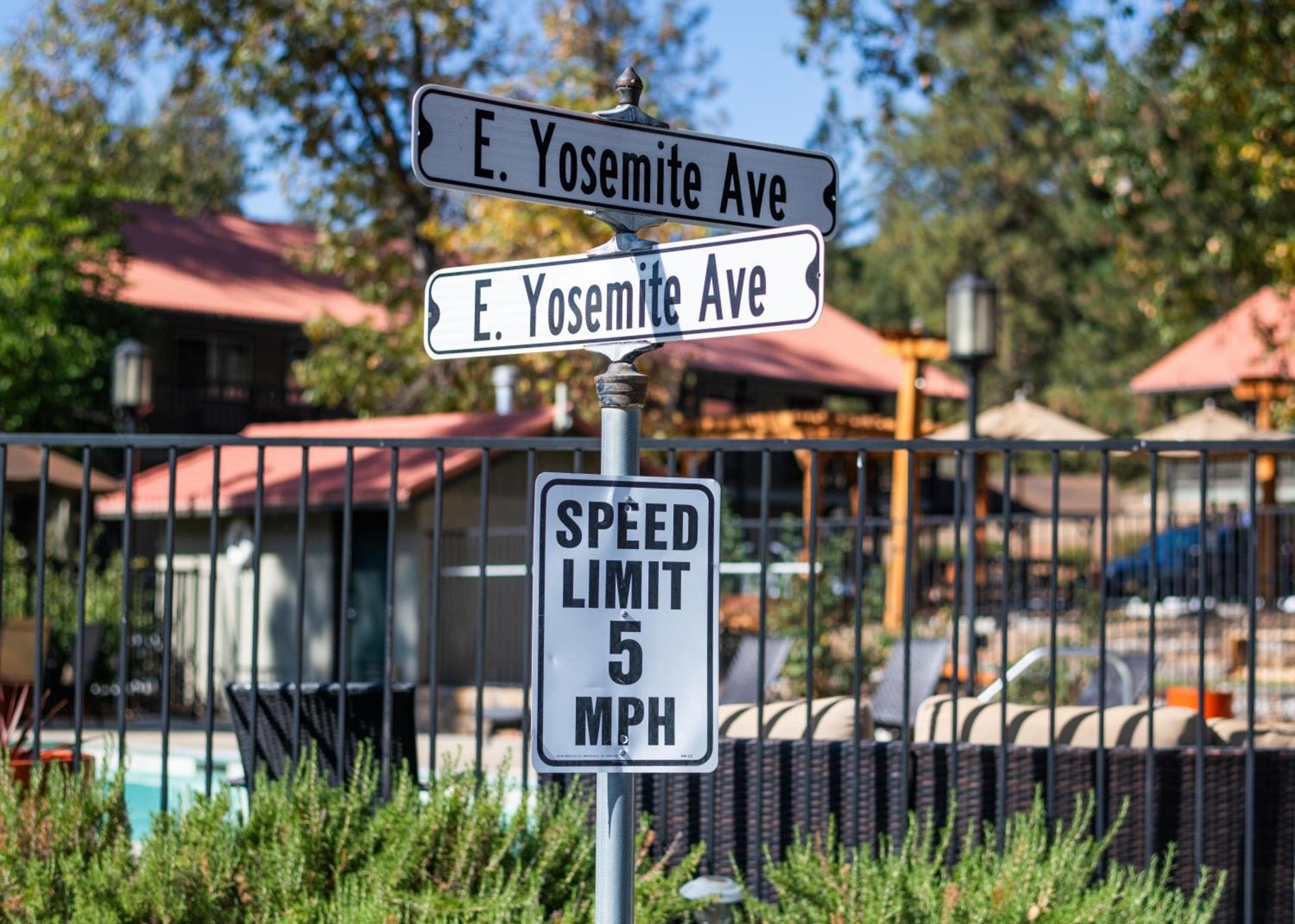 Yosemite Westgate Lodge photo 10
