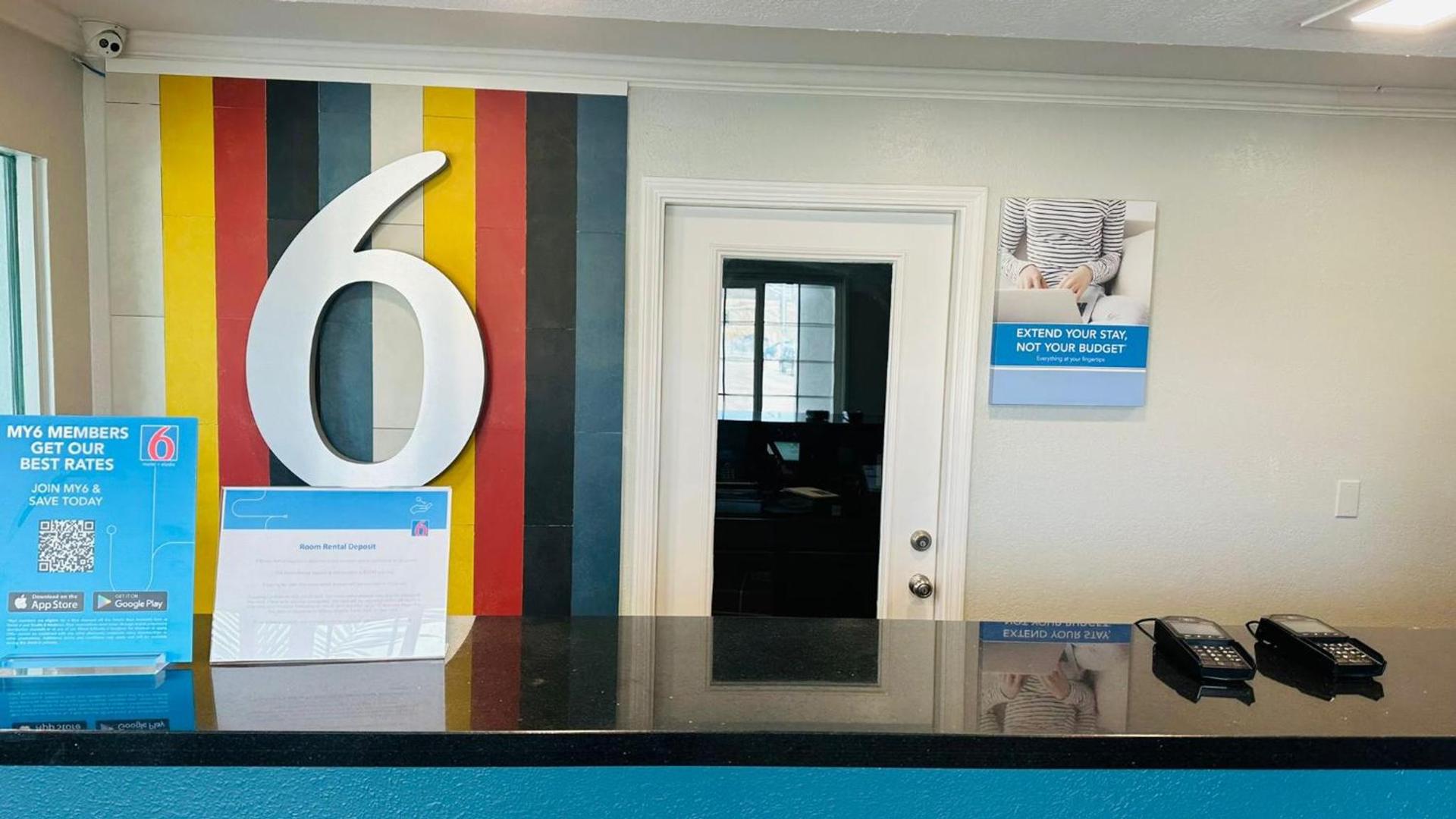 Studio 6 Suites San Ysidro CA San Diego South Bay photo 42
