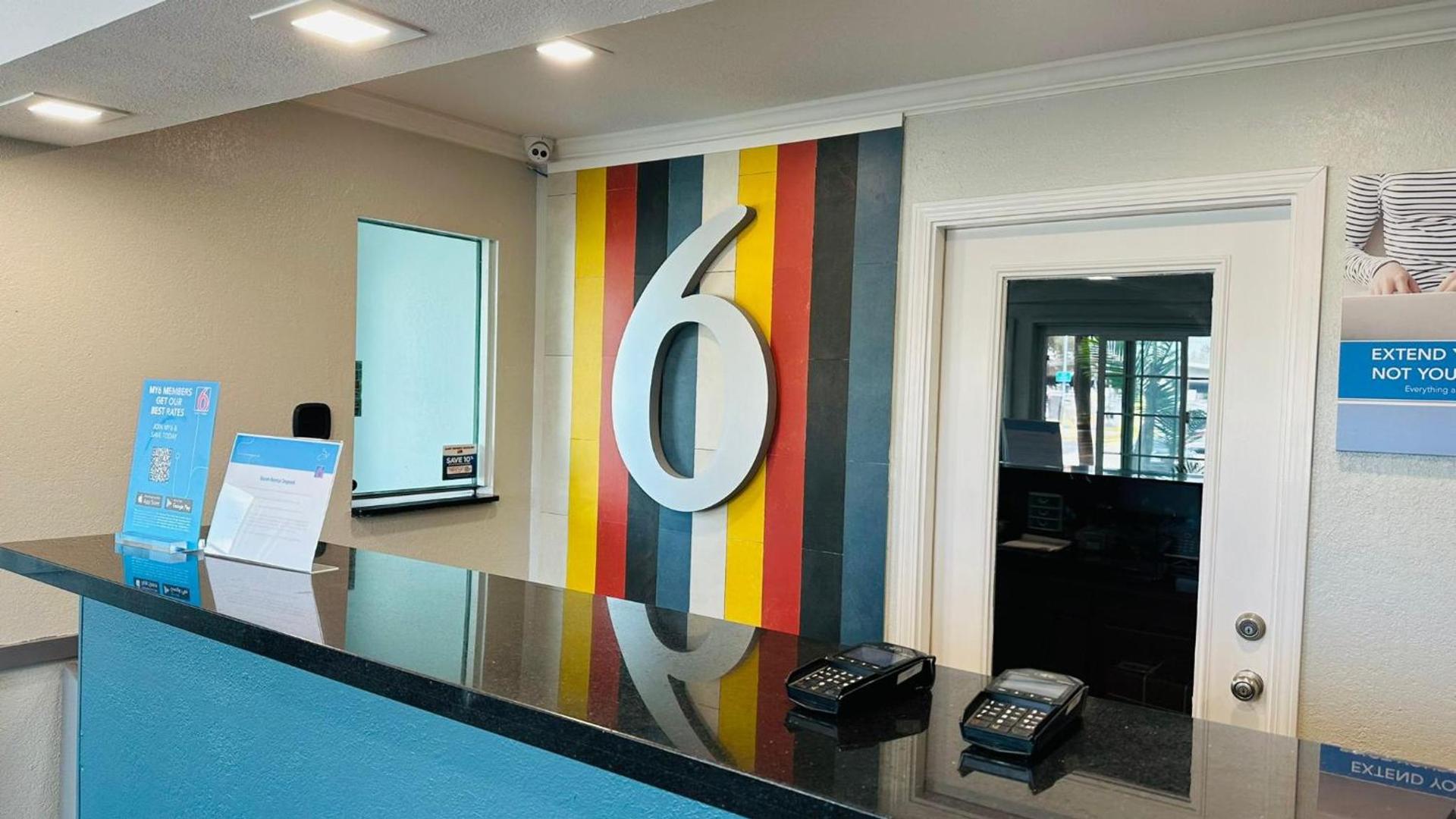 Studio 6 Suites San Ysidro CA San Diego South Bay photo 27