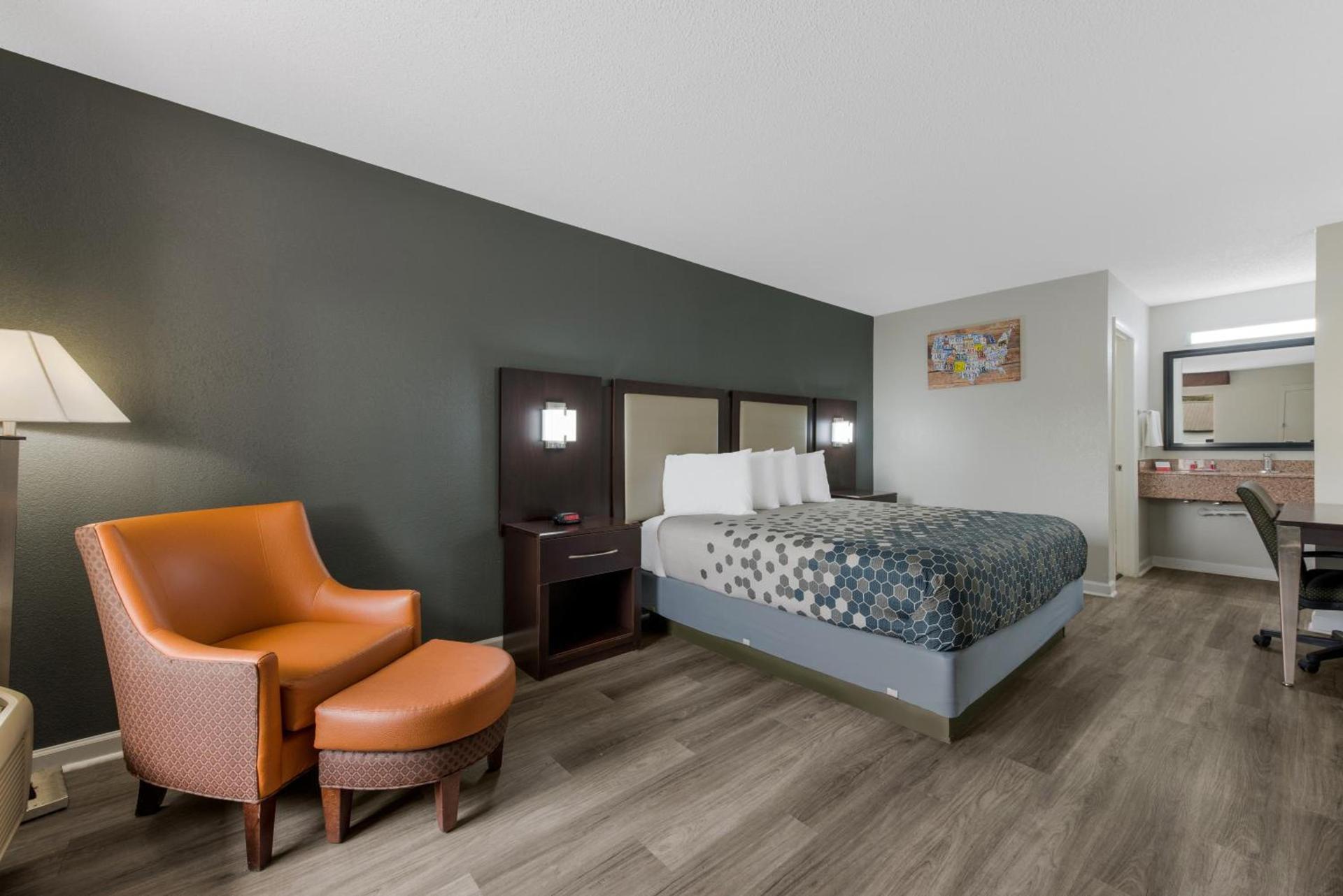Econo Lodge Cheraw Market Street photo 50