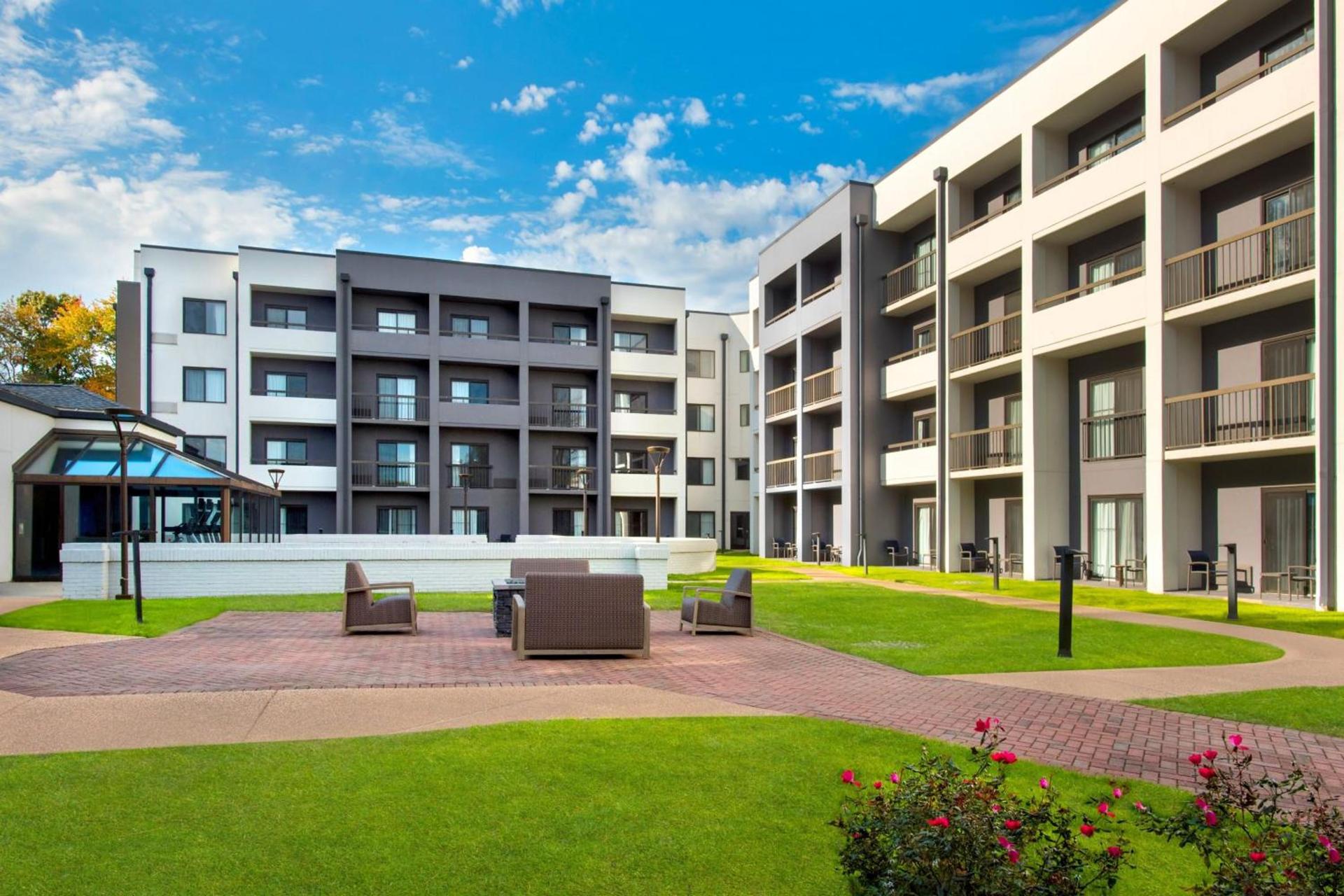 Courtyard by Marriott Rye photo 29