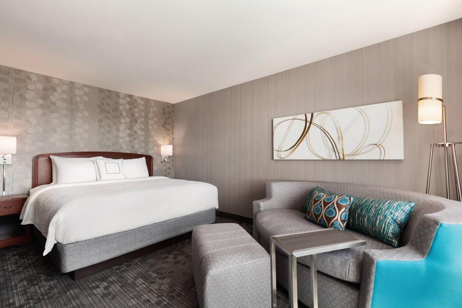Courtyard By Marriott Salinas Monterey photo 10