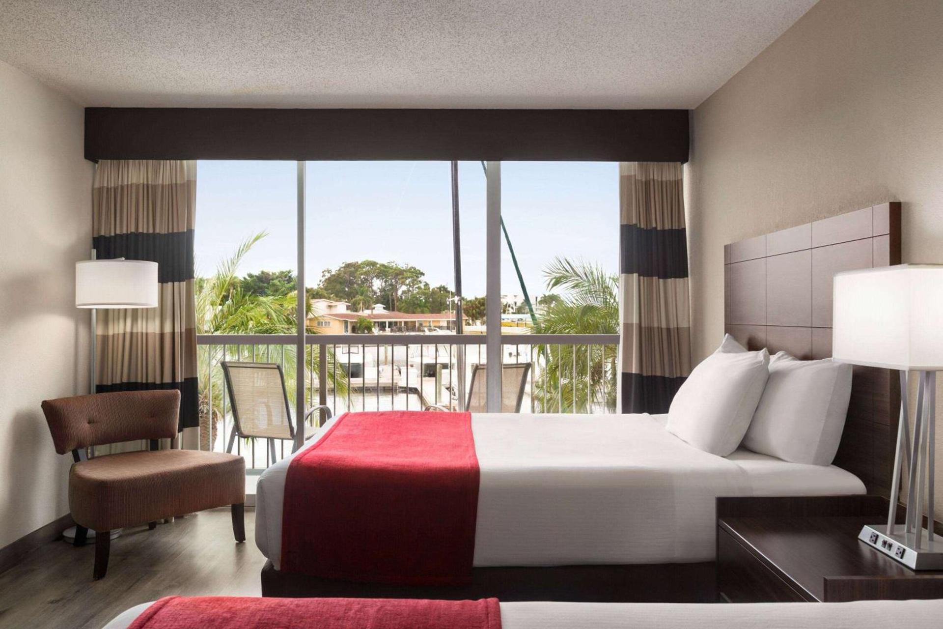 Ramada by Wyndham Sarasota Waterfront photo 26