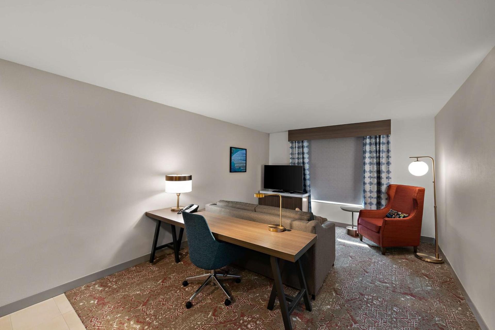 Hilton Garden Inn Omaha East/Council Bluffs photo 42