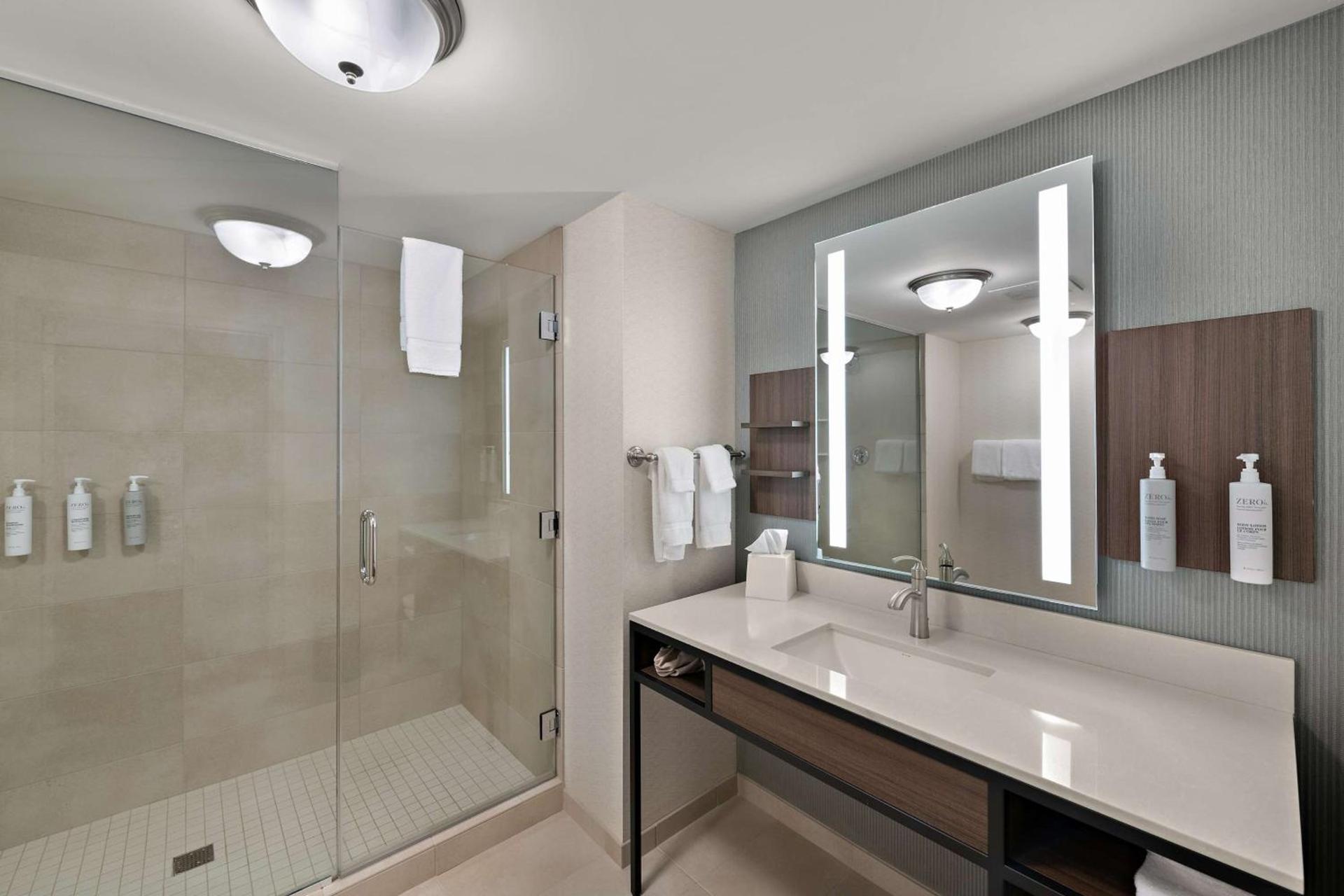 Hilton Garden Inn Omaha East/Council Bluffs photo 44