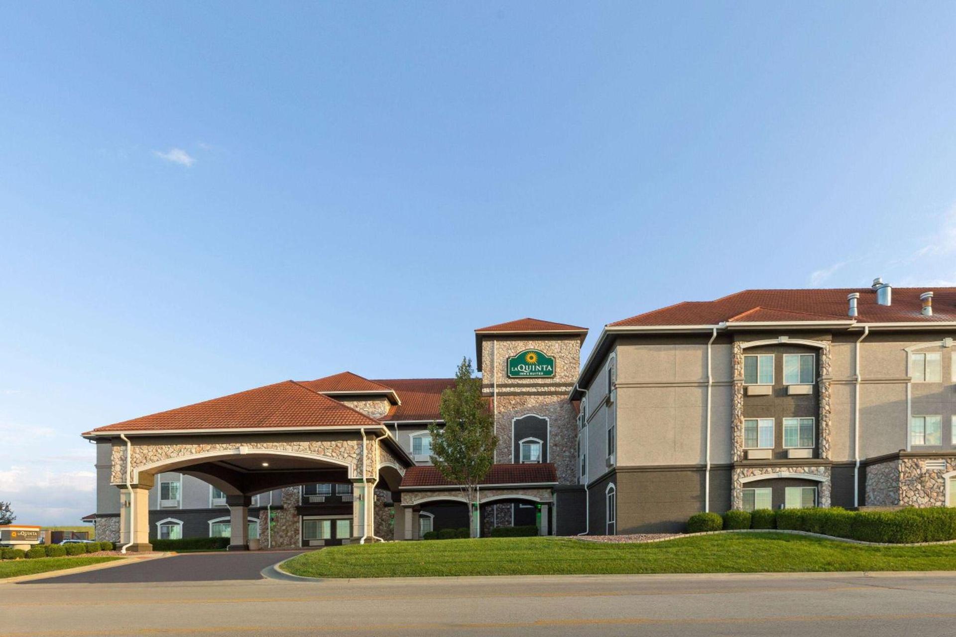 La Quinta by Wyndham Olathe — hotel in Olathe