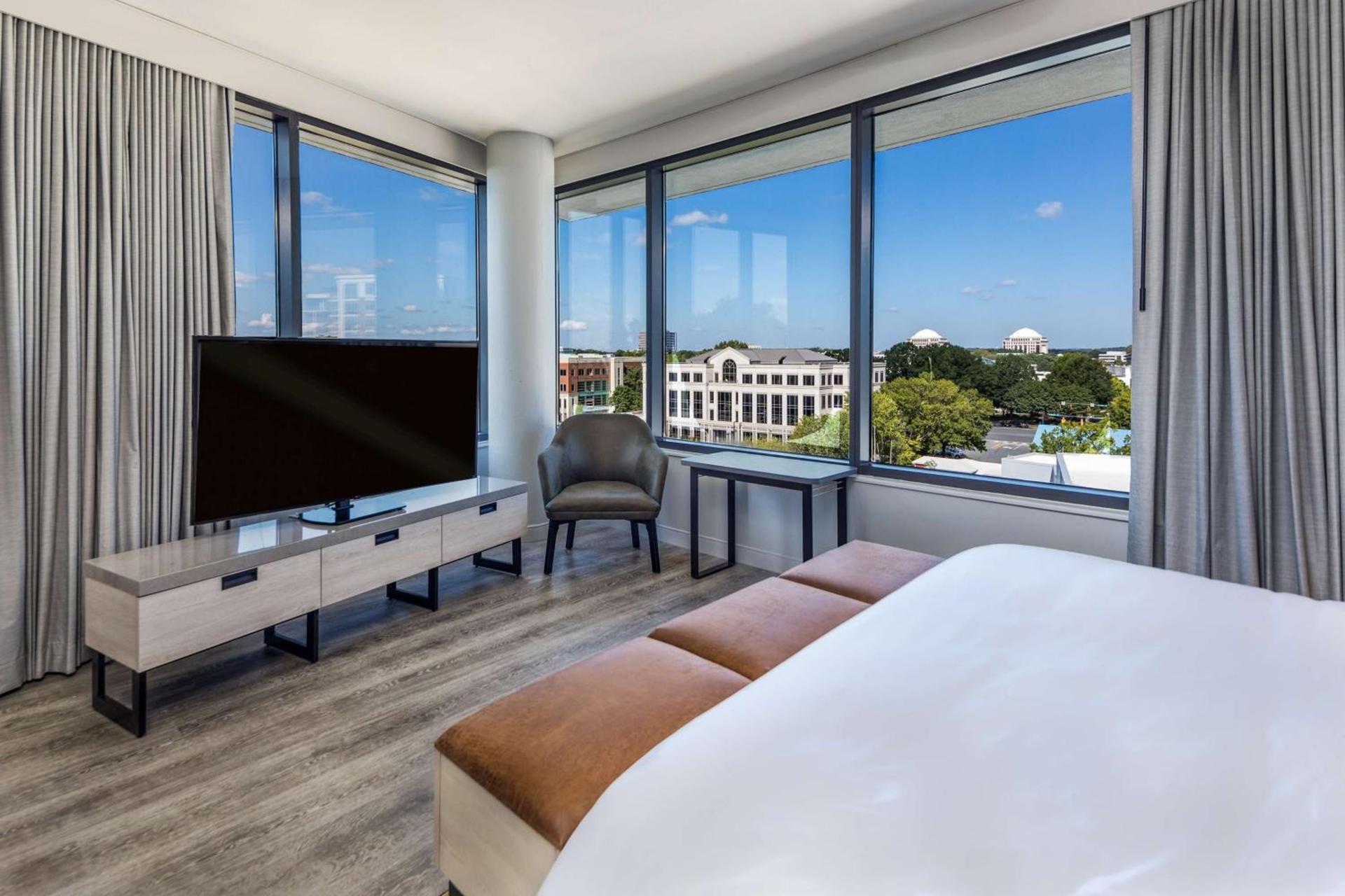 Hyatt Centric Charlotte SouthPark photo 14