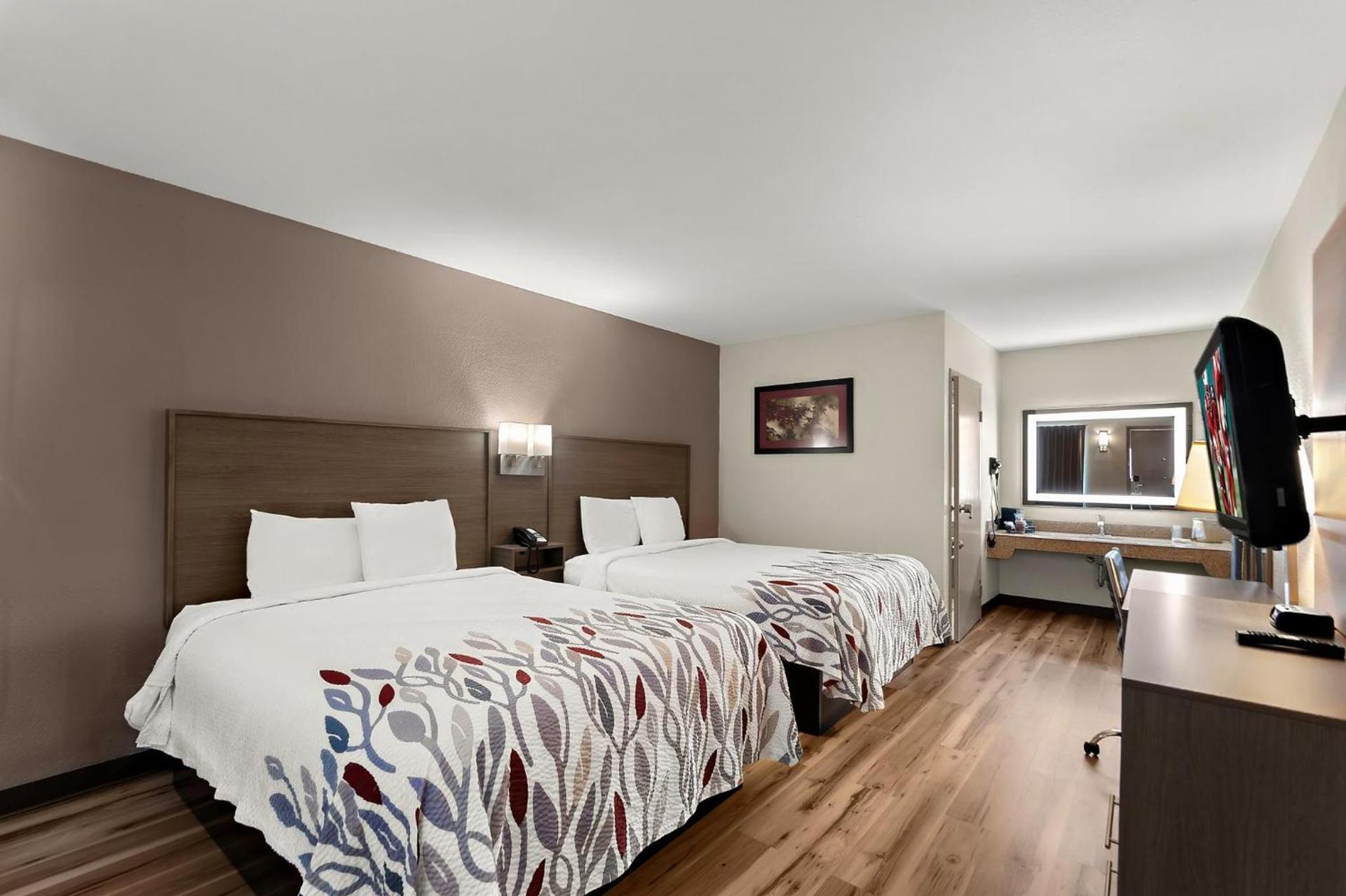 Red Roof Inn Winchester, VA photo 30