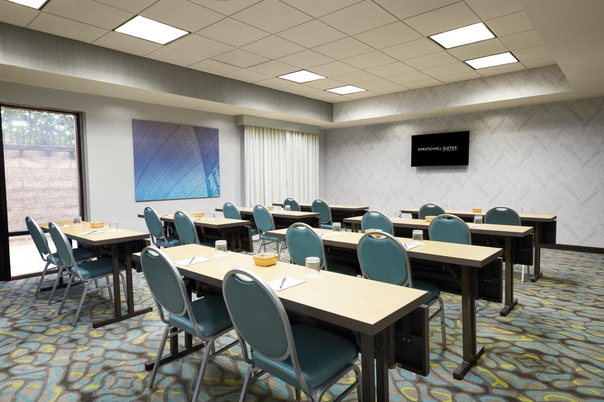 SpringHill Suites St. Louis Brentwood photo 26