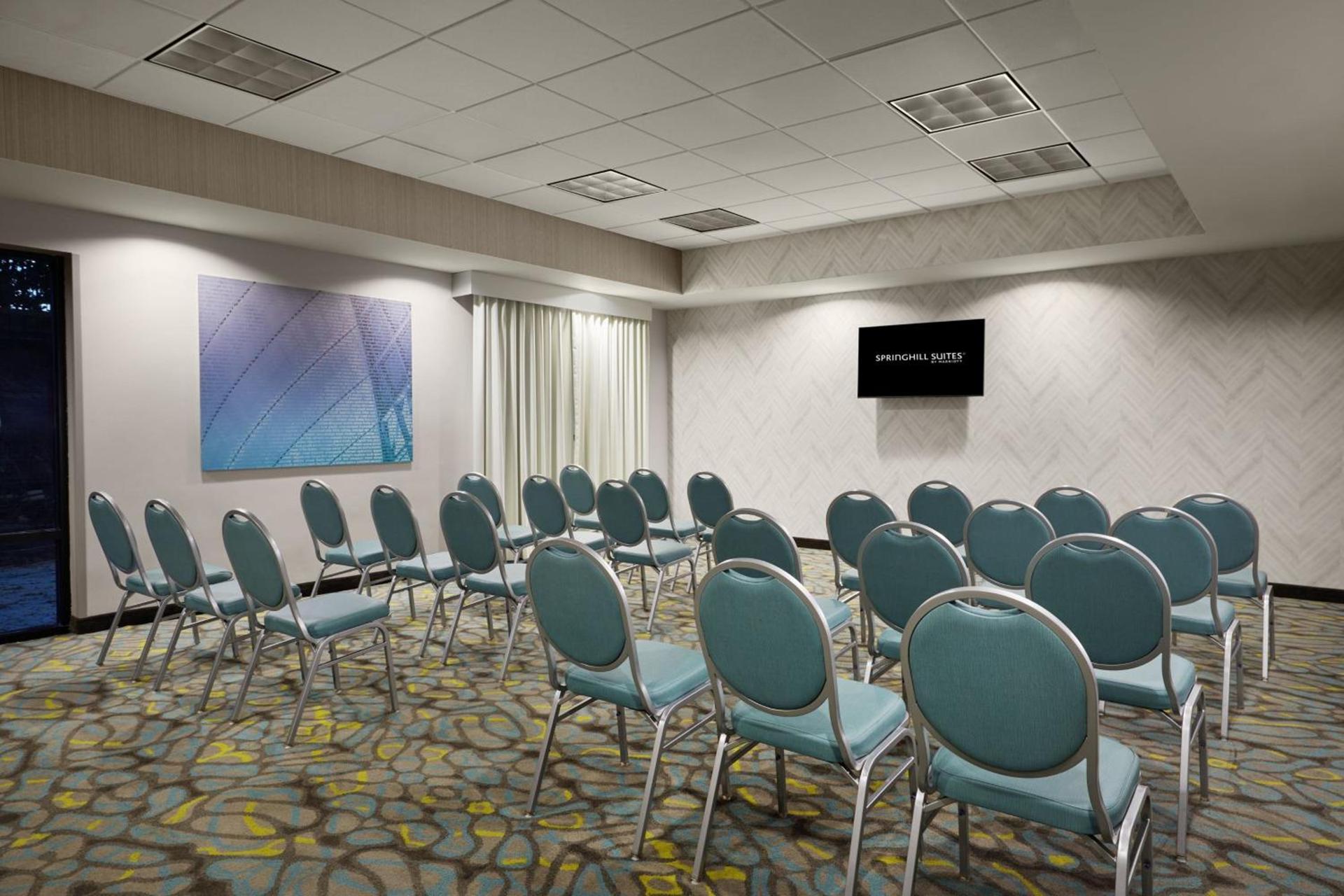 SpringHill Suites St. Louis Brentwood photo 27