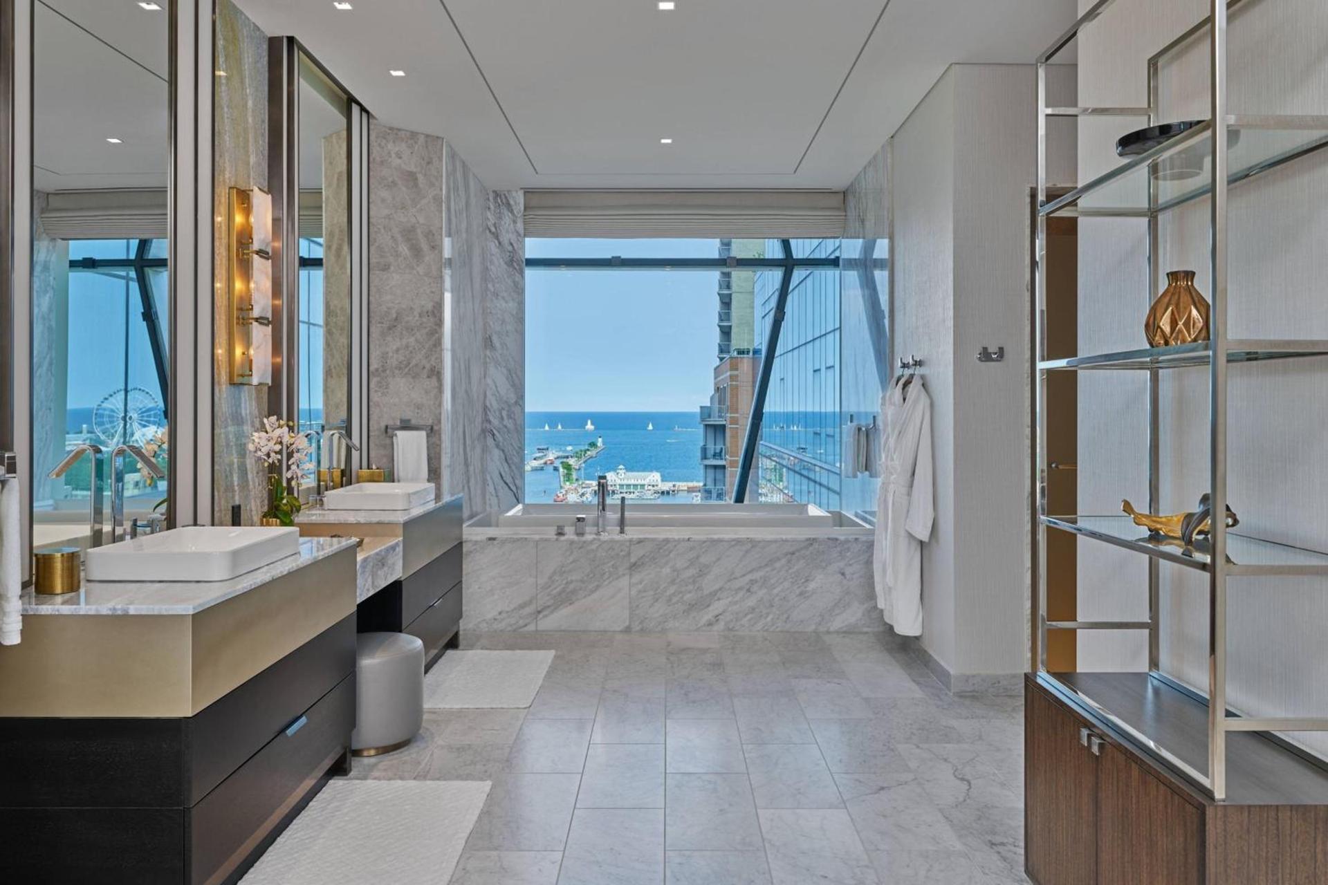 The St. Regis Chicago photo 21