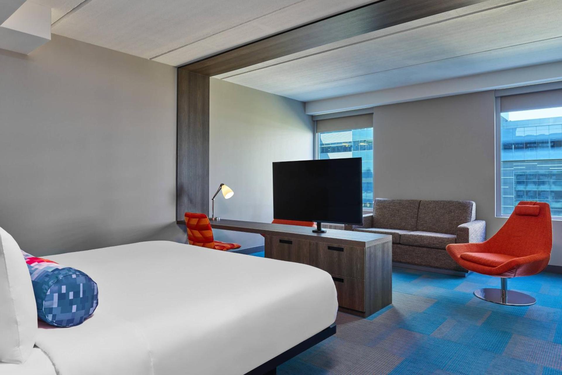 Aloft by Marriott Richardson photo 10