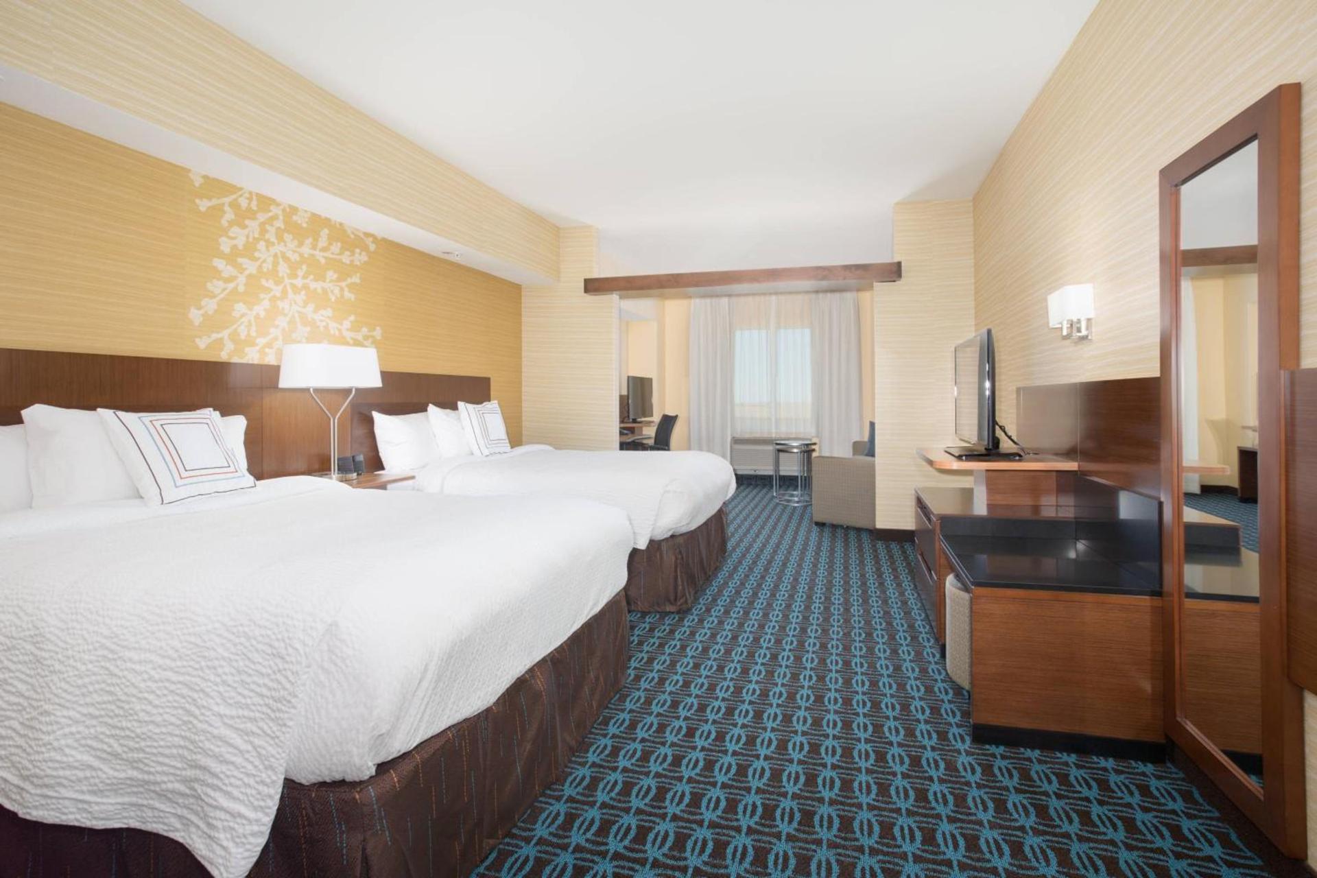 Fairfield Inn & Suites by Marriott Burlington photo 14