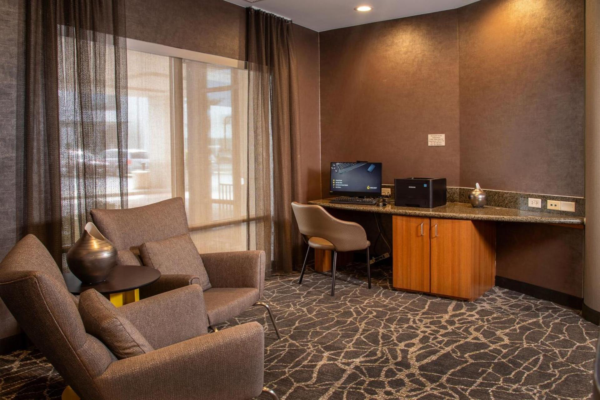 SpringHill Suites Hagerstown photo 20