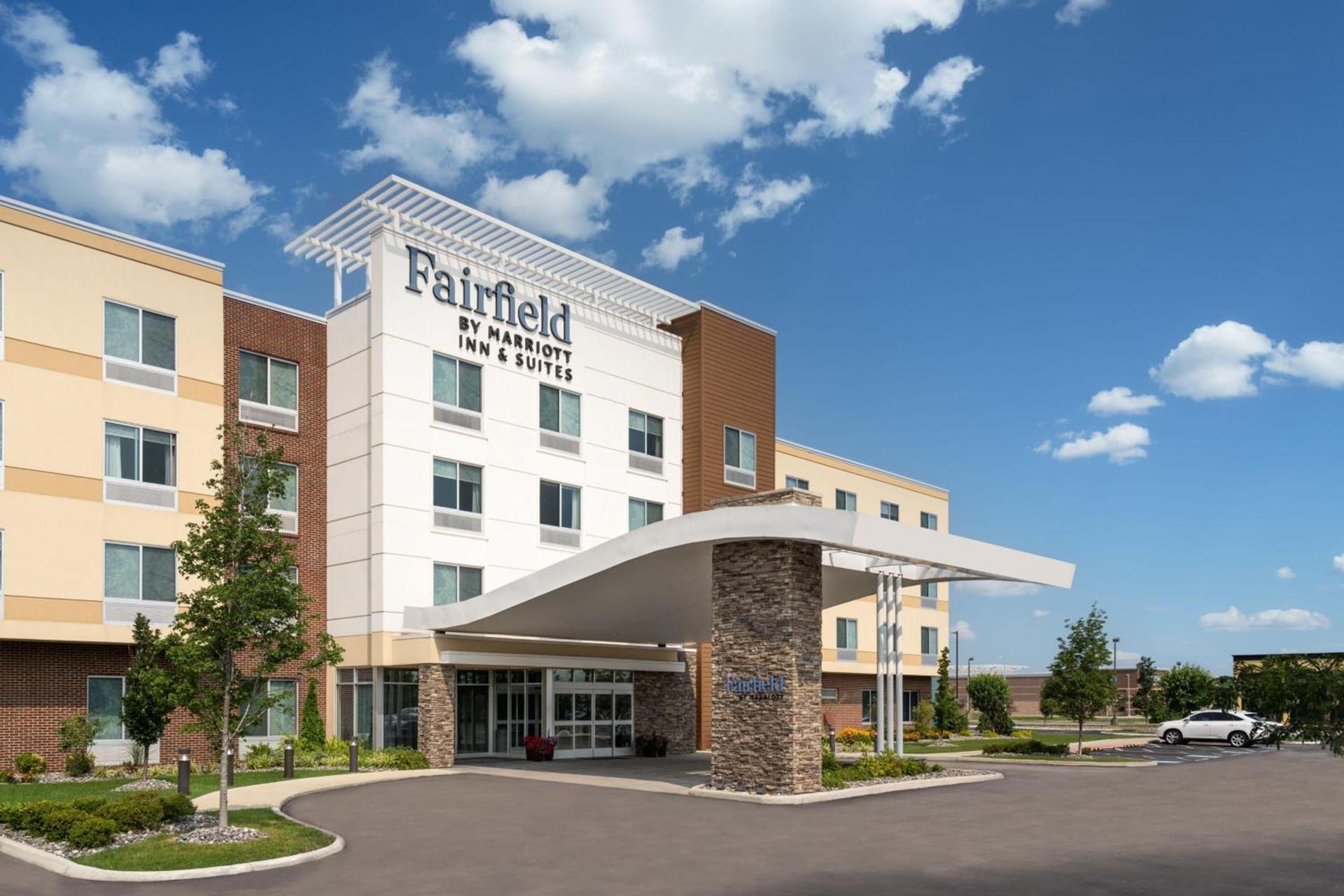 Fairfield Inn & Suites by Marriott Cleveland Tiedeman Road photo 1
