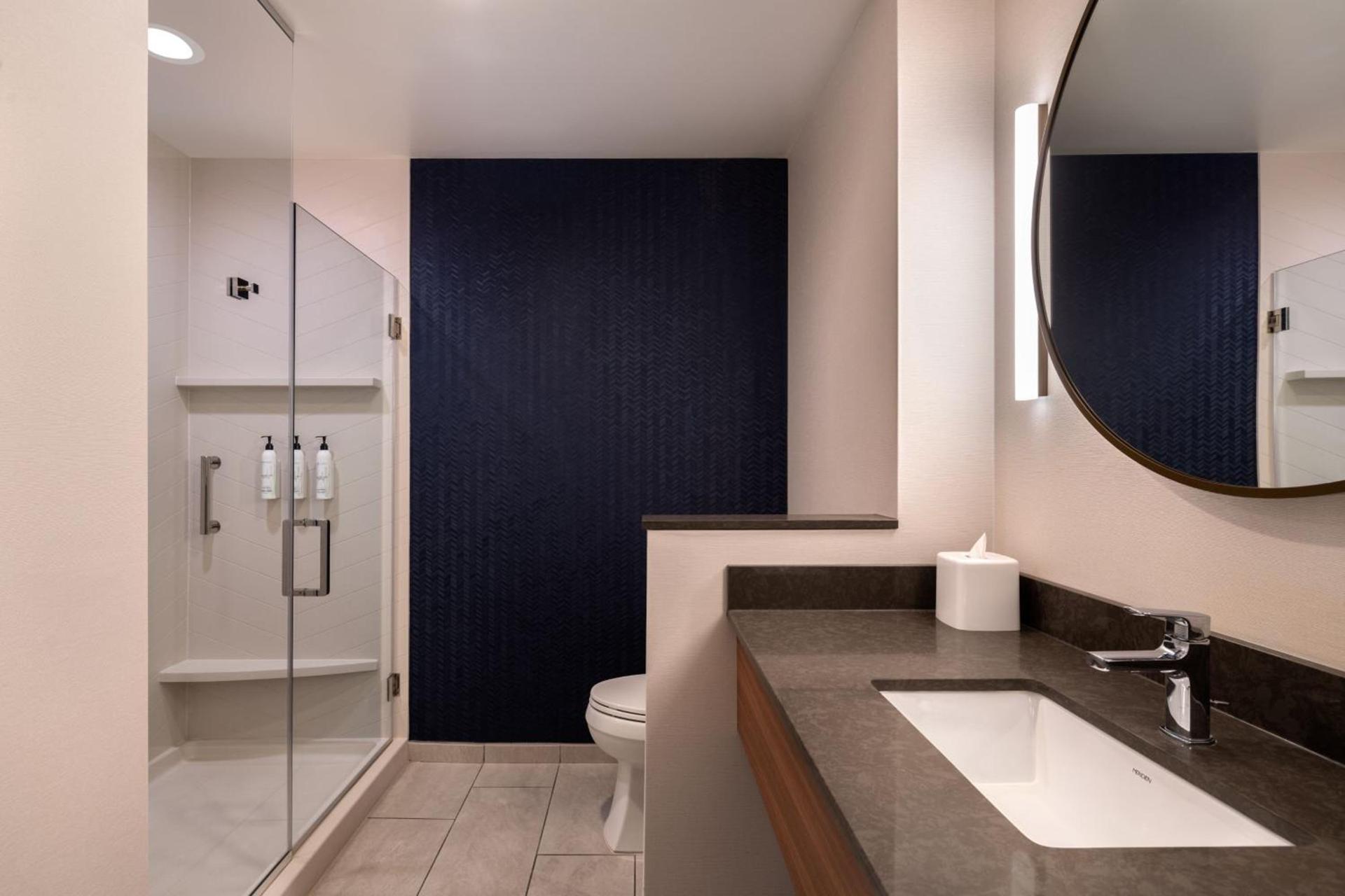 Fairfield Inn & Suites by Marriott Cleveland Tiedeman Road photo 14
