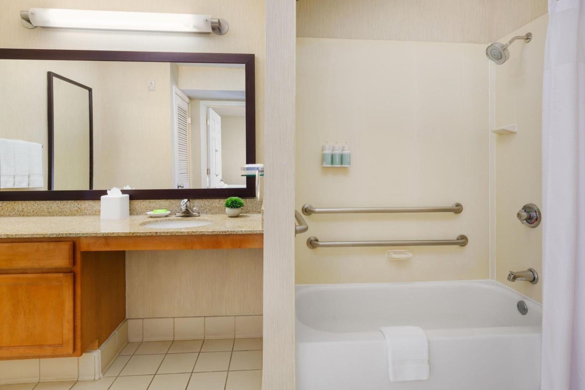 Residence Inn by Marriott San Jose Campbell photo 16