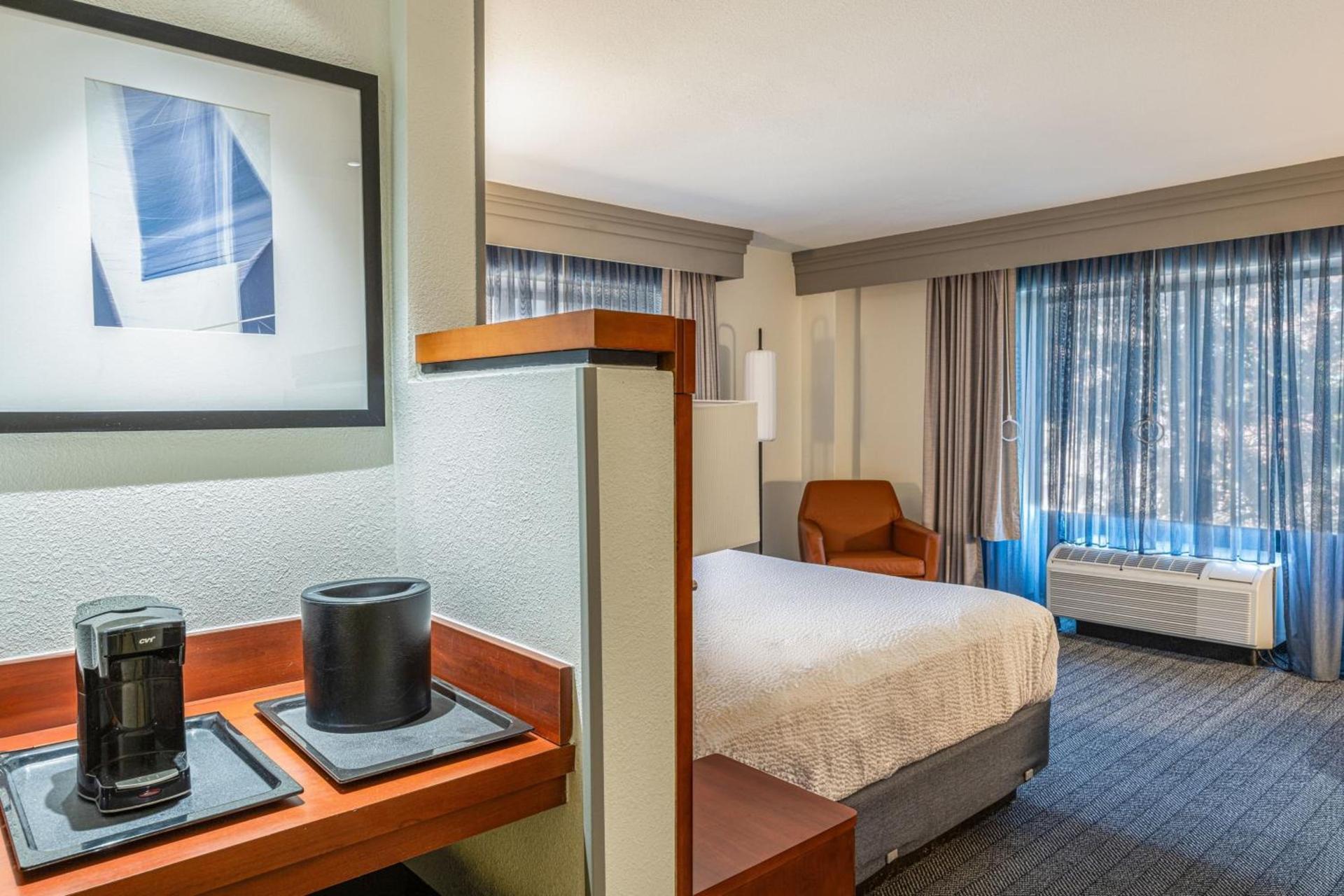 Courtyard by Marriott Wichita at Old Town photo 21