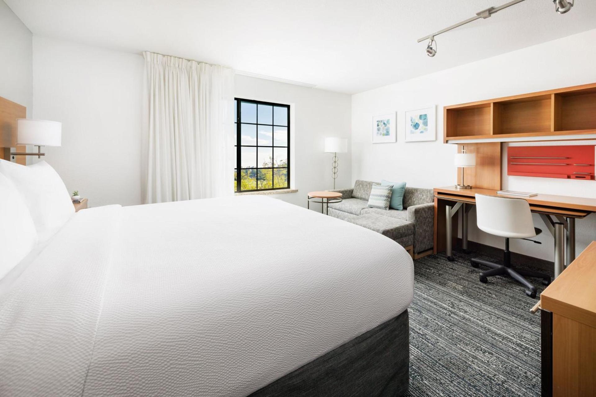 TownePlace Suites by Marriott Roswell photo 16