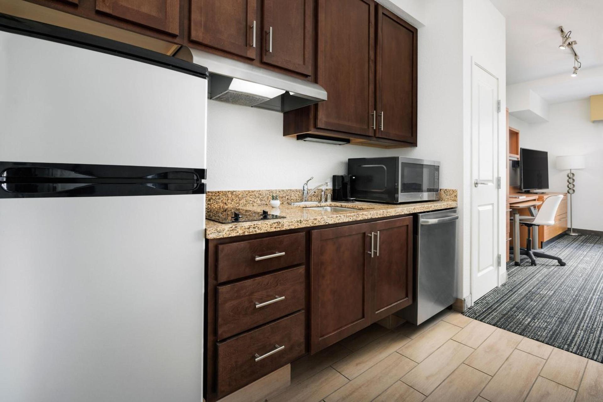 TownePlace Suites by Marriott Roswell photo 25