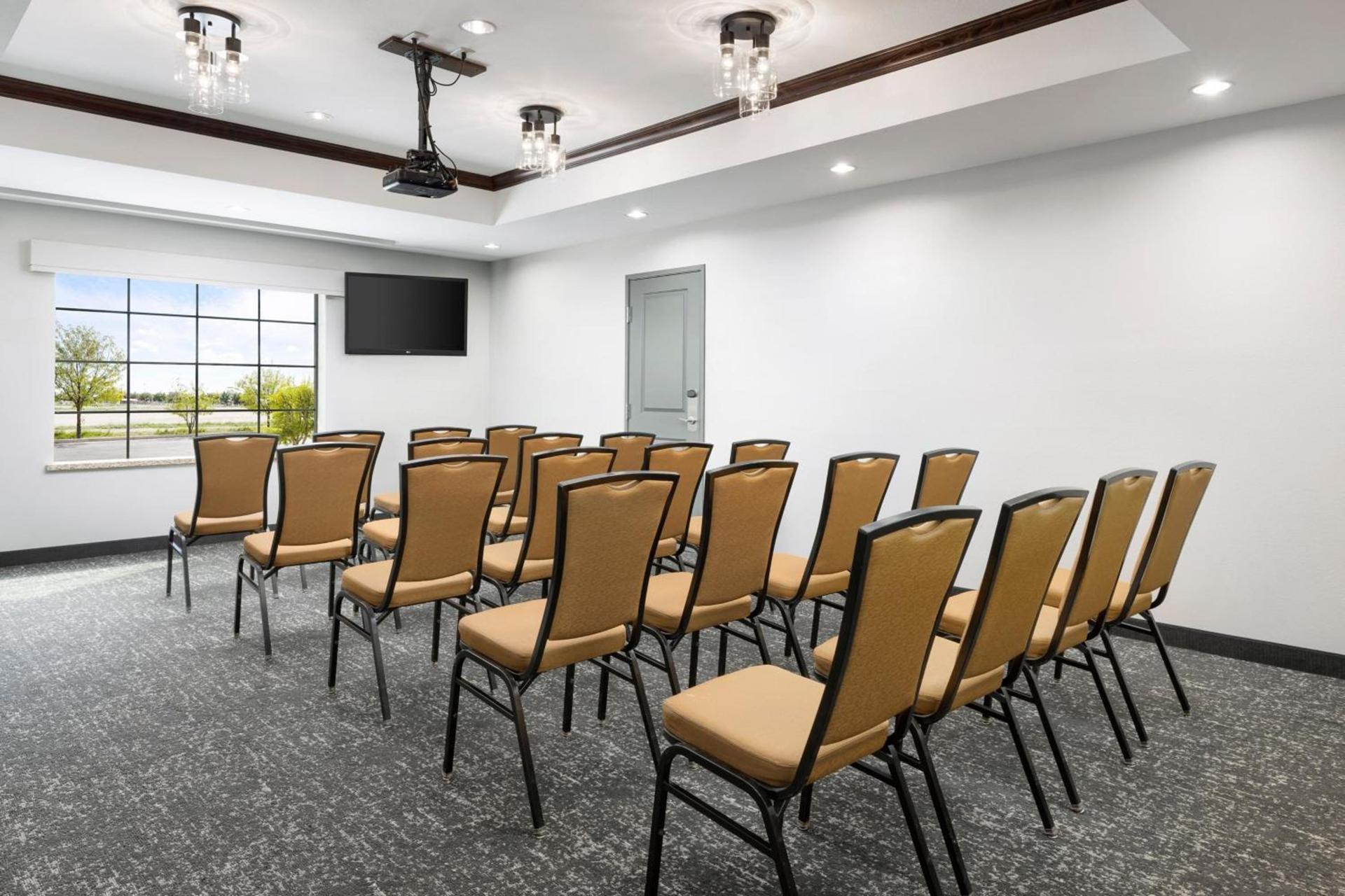 TownePlace Suites by Marriott Roswell photo 49